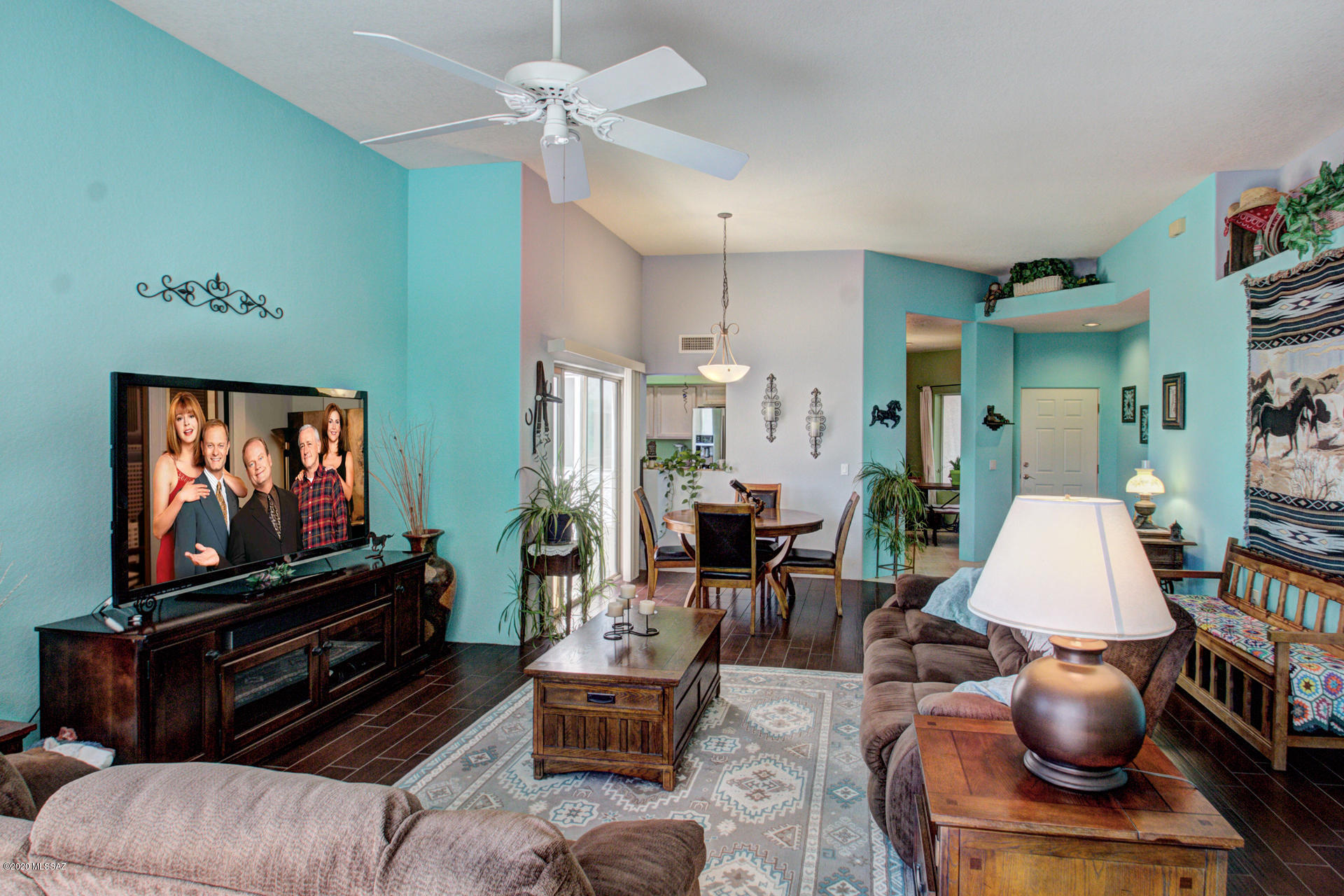 Green Valley Townhouses 4 - Residential