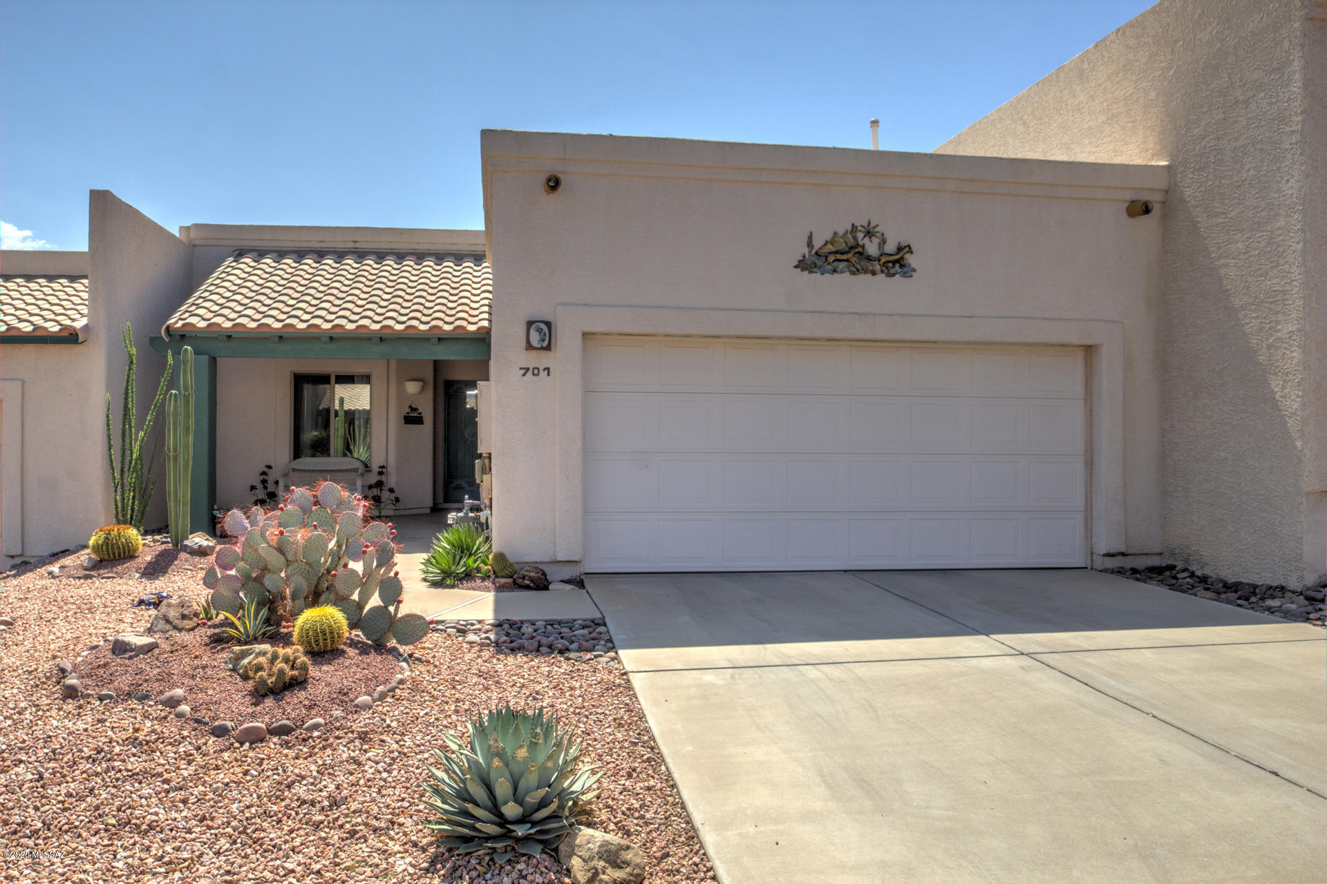 Green Valley Townhouses 4 - Residential