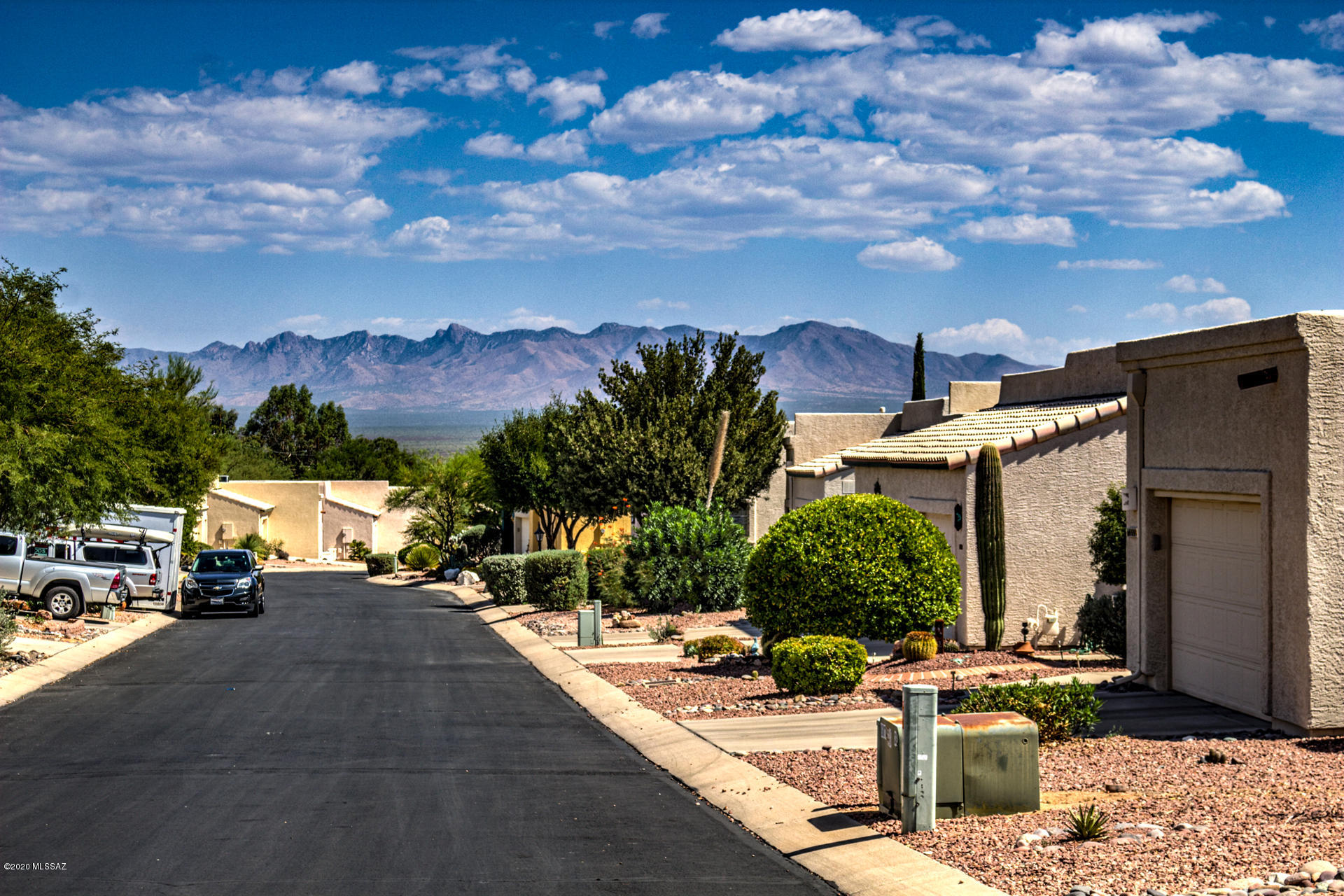 Green Valley Townhouses 4 - Residential