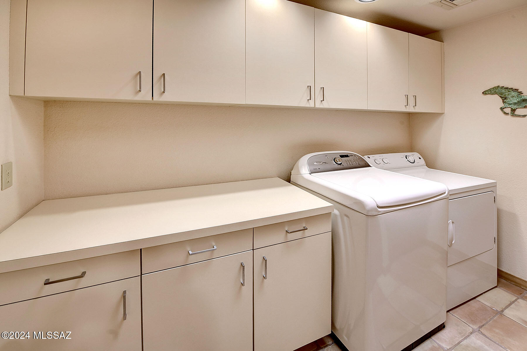 Finisterra II (211-302) - Residential