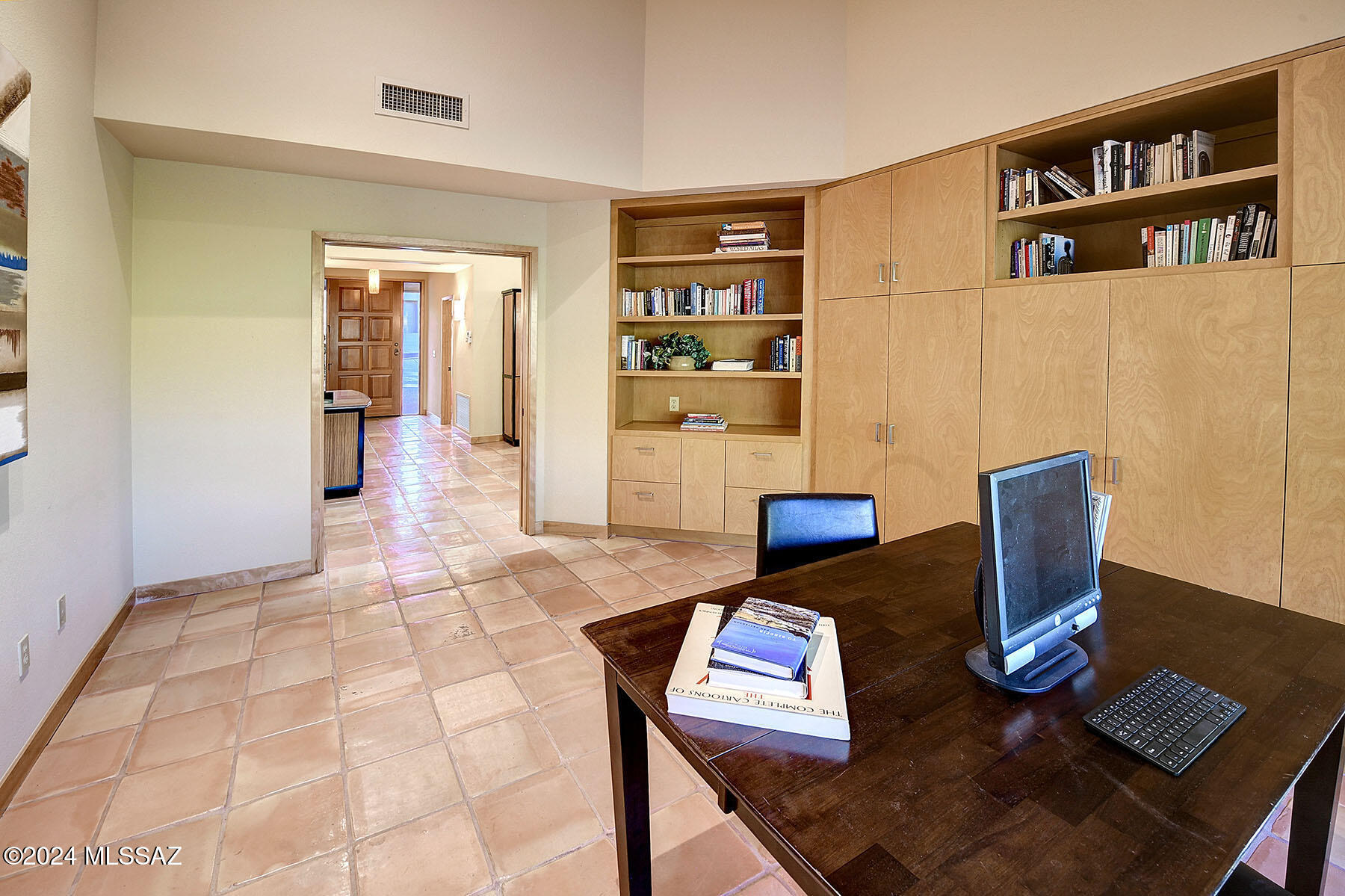 Finisterra II (211-302) - Residential