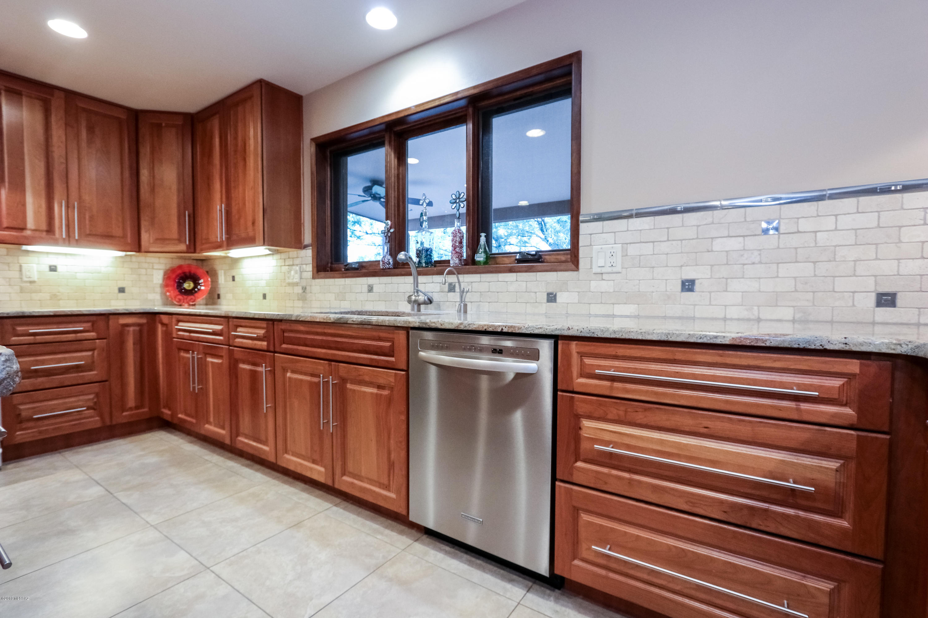 Sabino Vista NO. 3 (1-28) - Residential