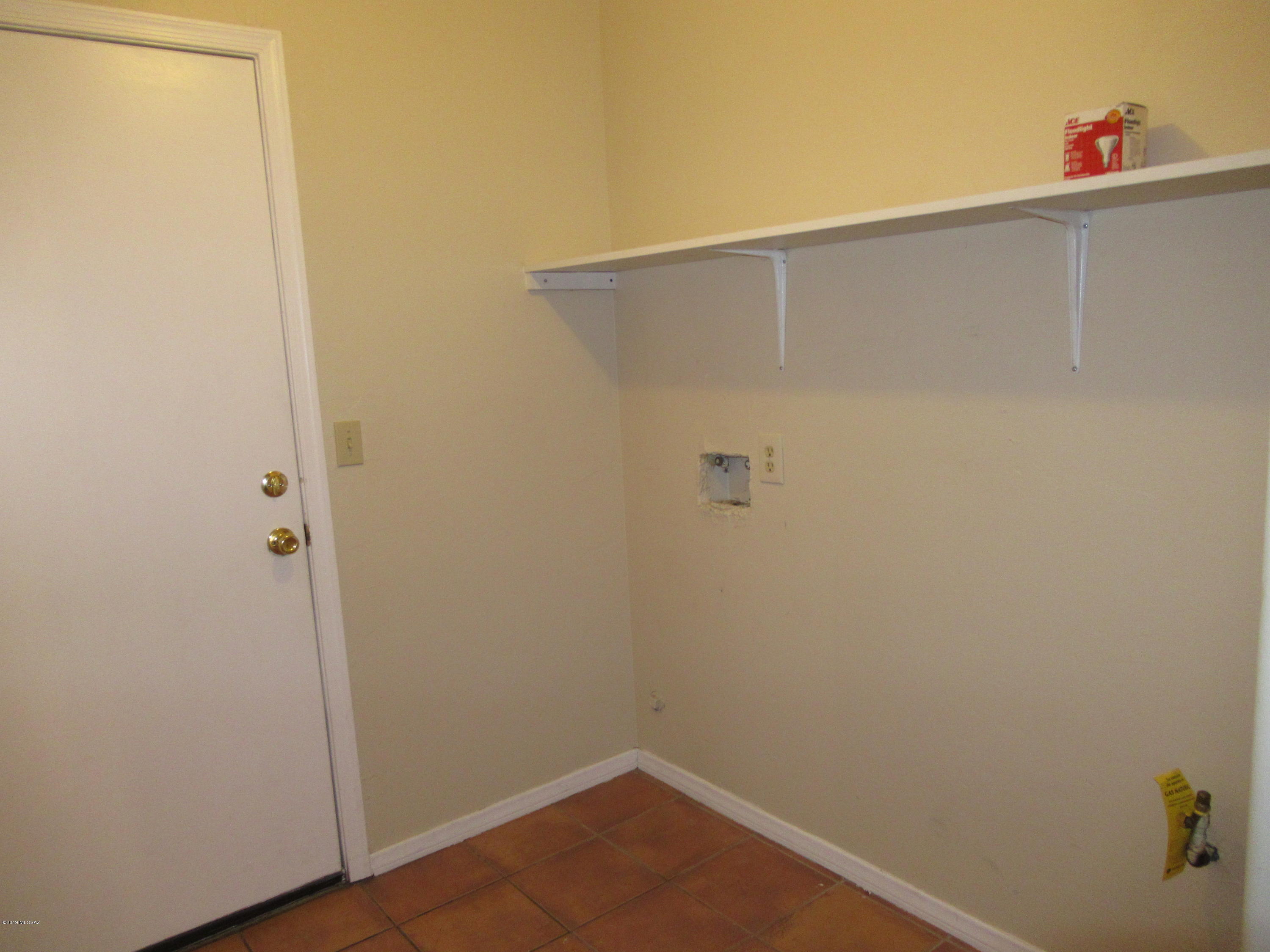 Tucson Mountain Village (1-236) - Residential Lease