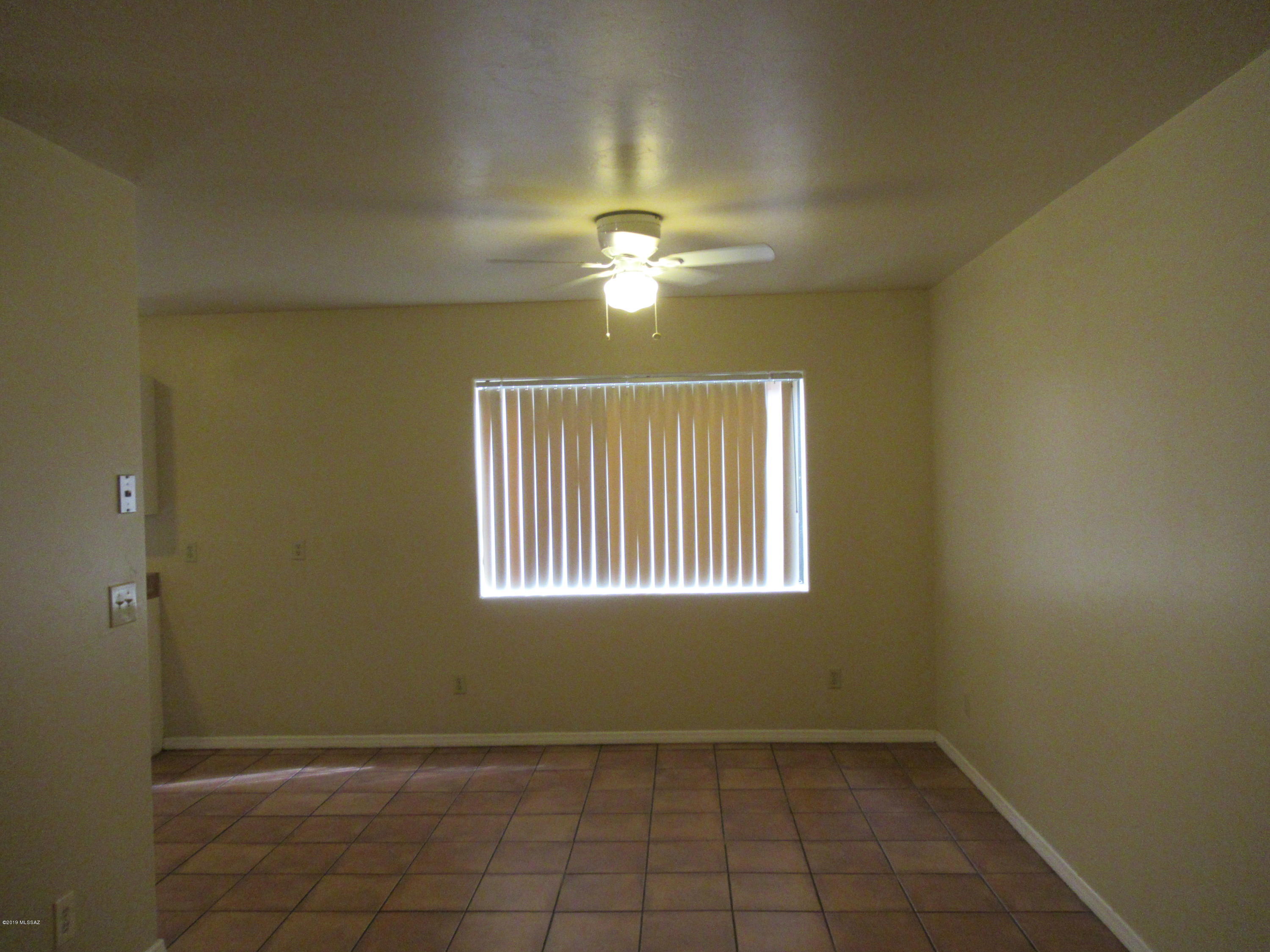Tucson Mountain Village (1-236) - Residential Lease