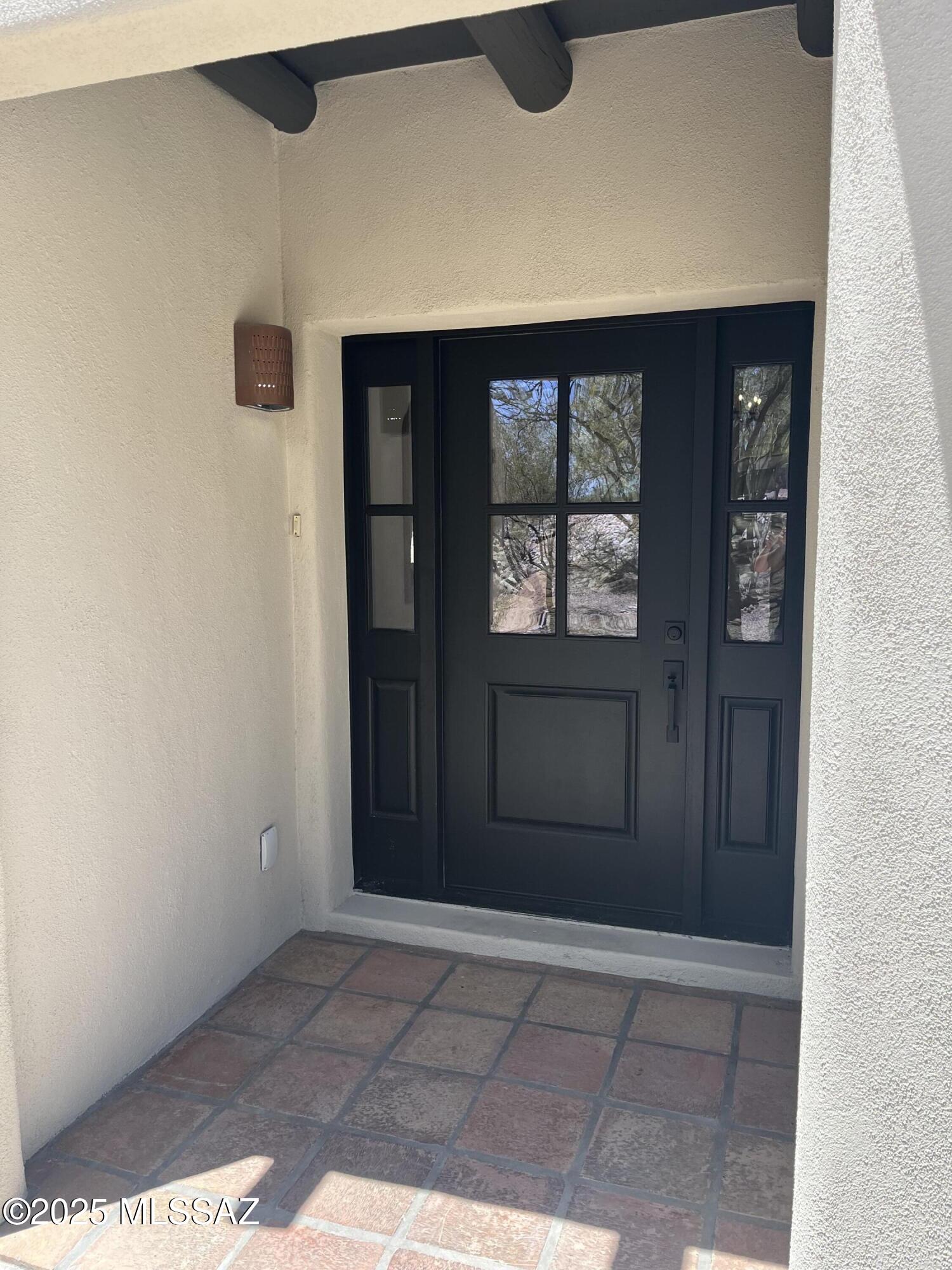 750 W Silver Eagle Court