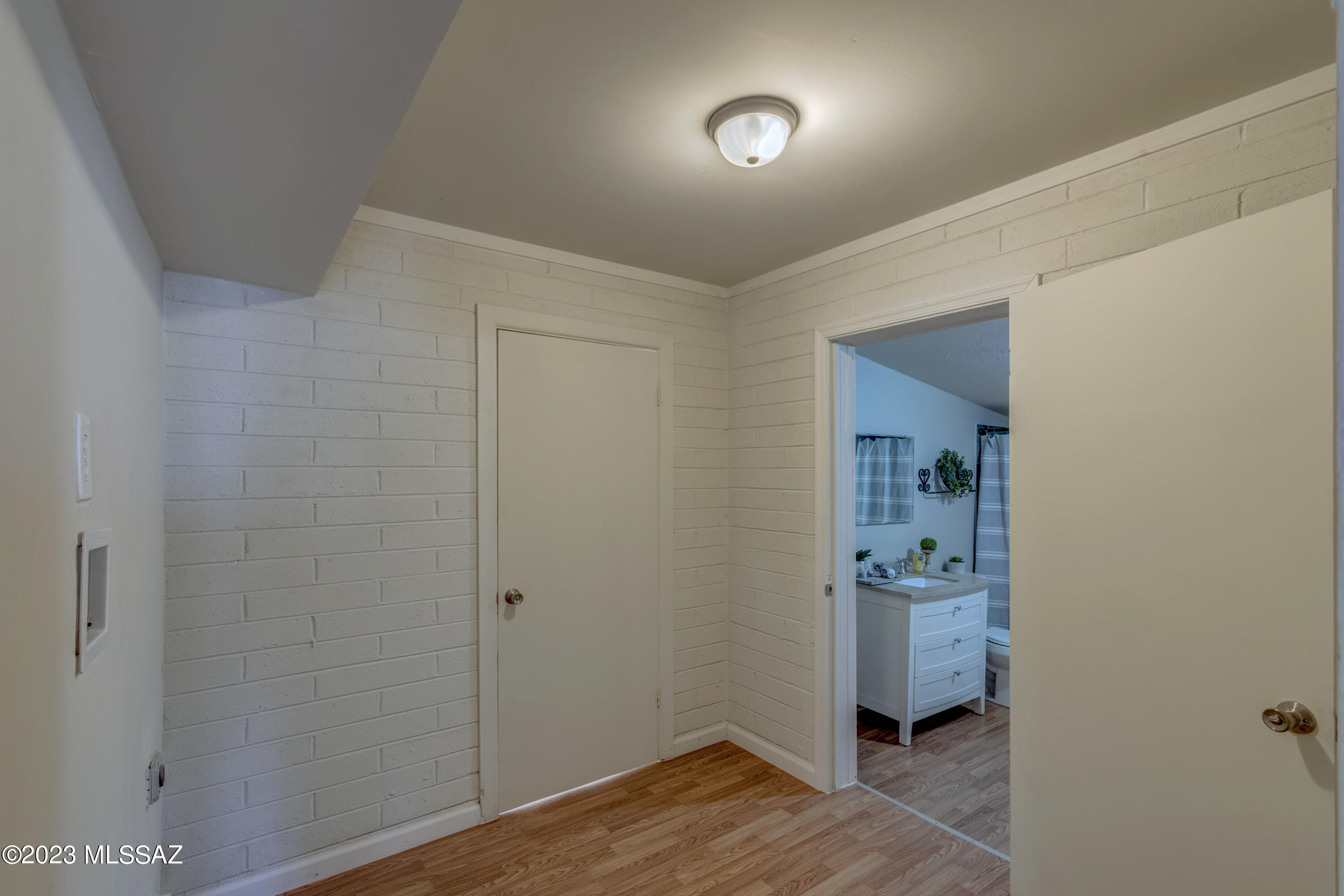 Unsubdivided - Residential