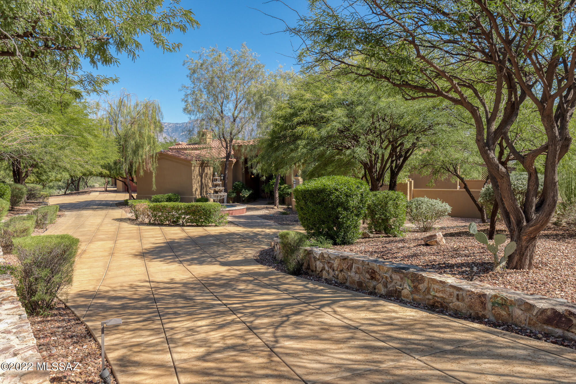 Honey Bee Ridge(The Estates At) - Residential