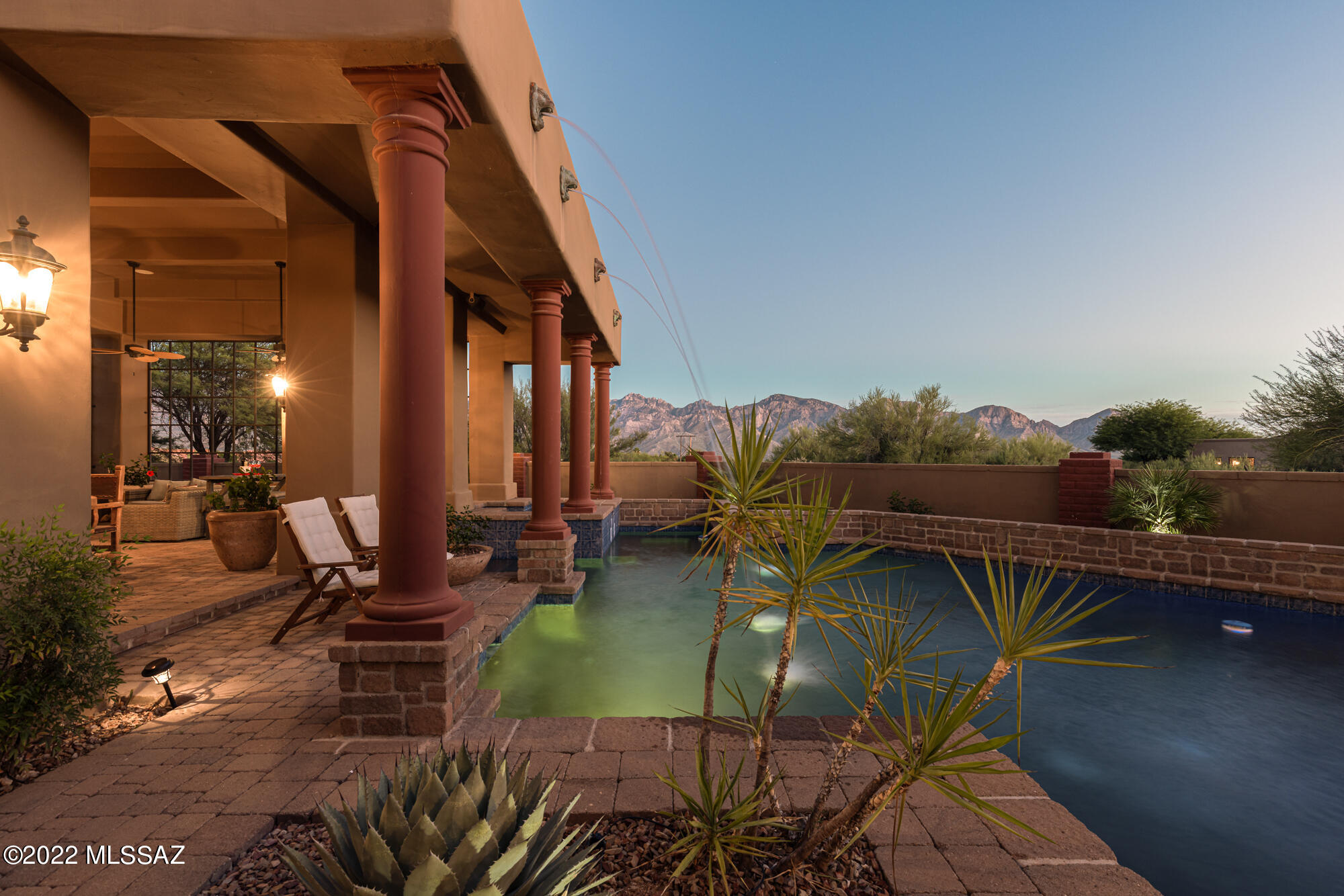 Honey Bee Ridge(The Estates At) - Residential