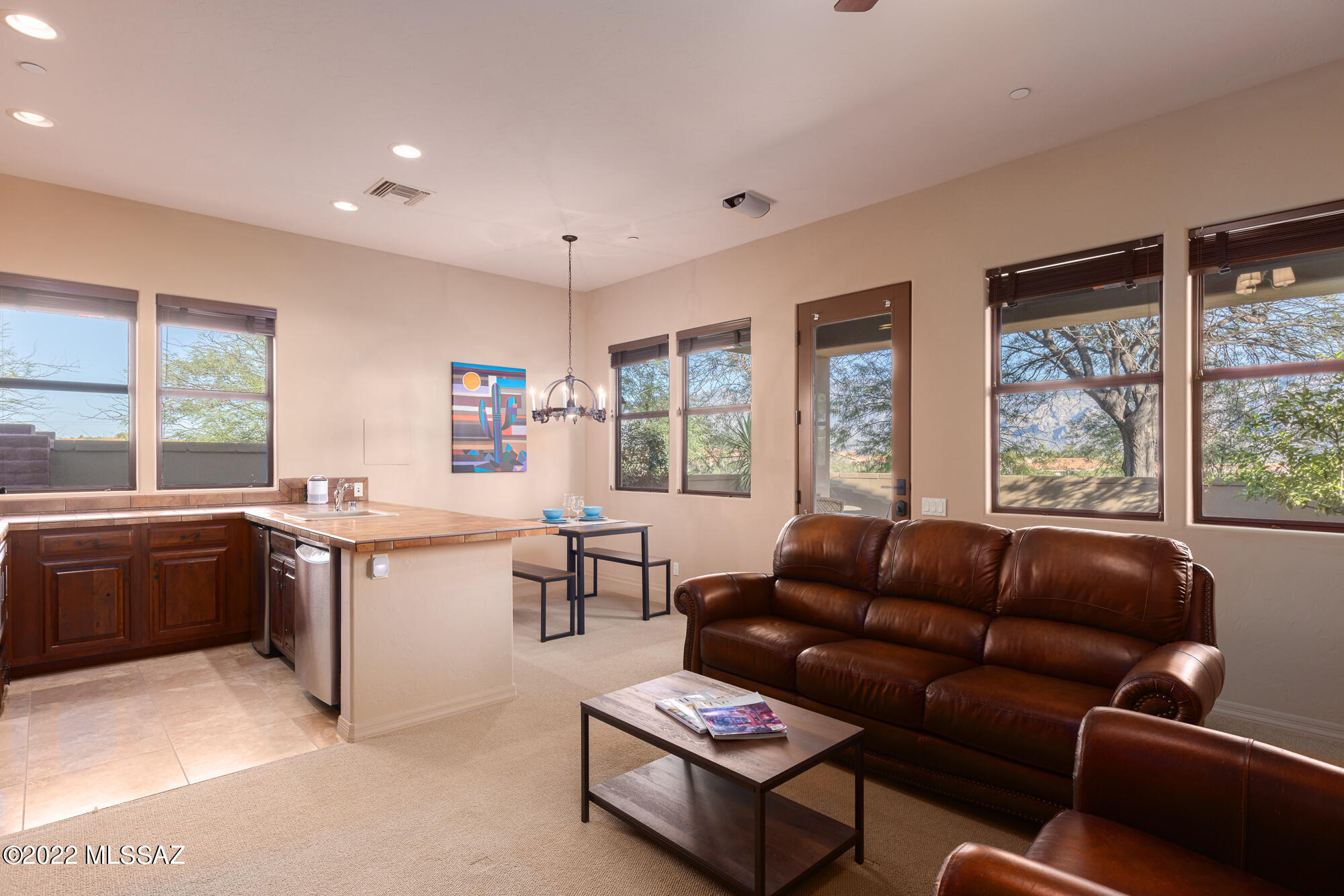 Honey Bee Ridge(The Estates At) - Residential
