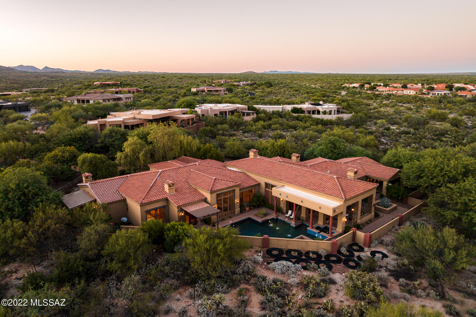 Honey Bee Ridge(The Estates At) - Residential