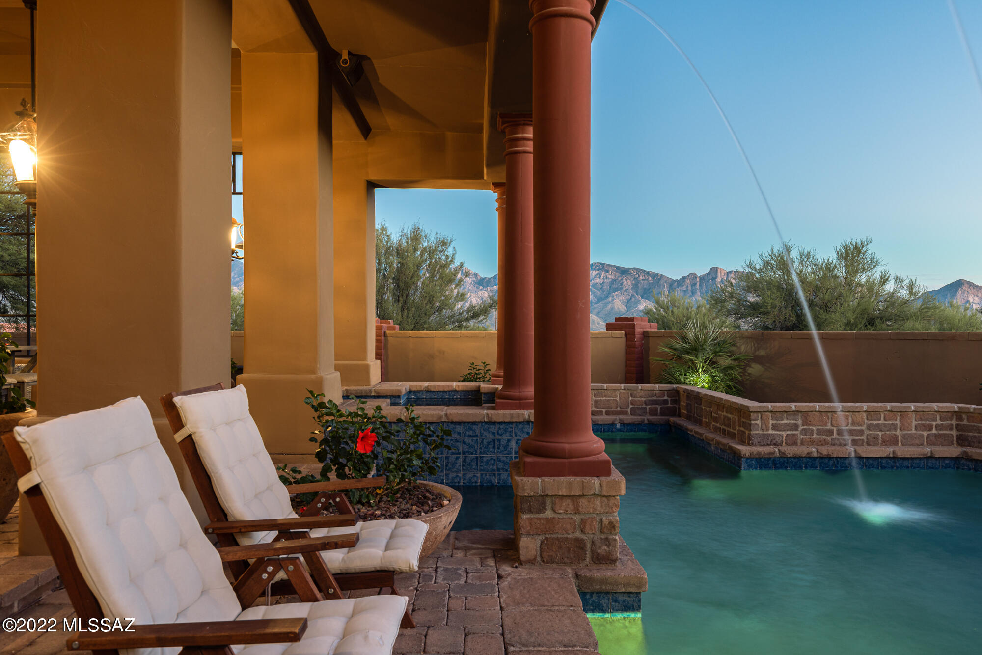 Honey Bee Ridge(The Estates At) - Residential