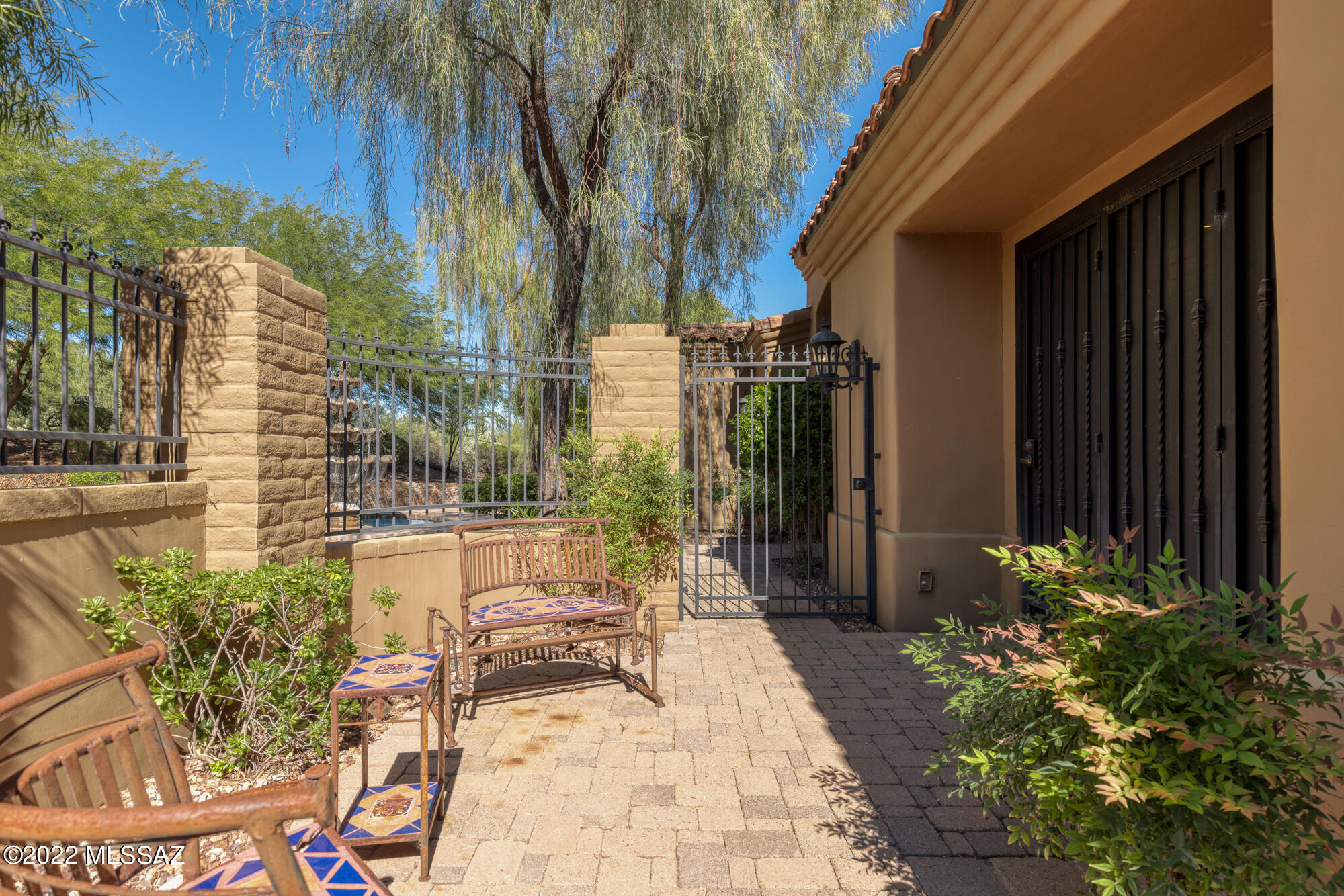 Honey Bee Ridge(The Estates At) - Residential