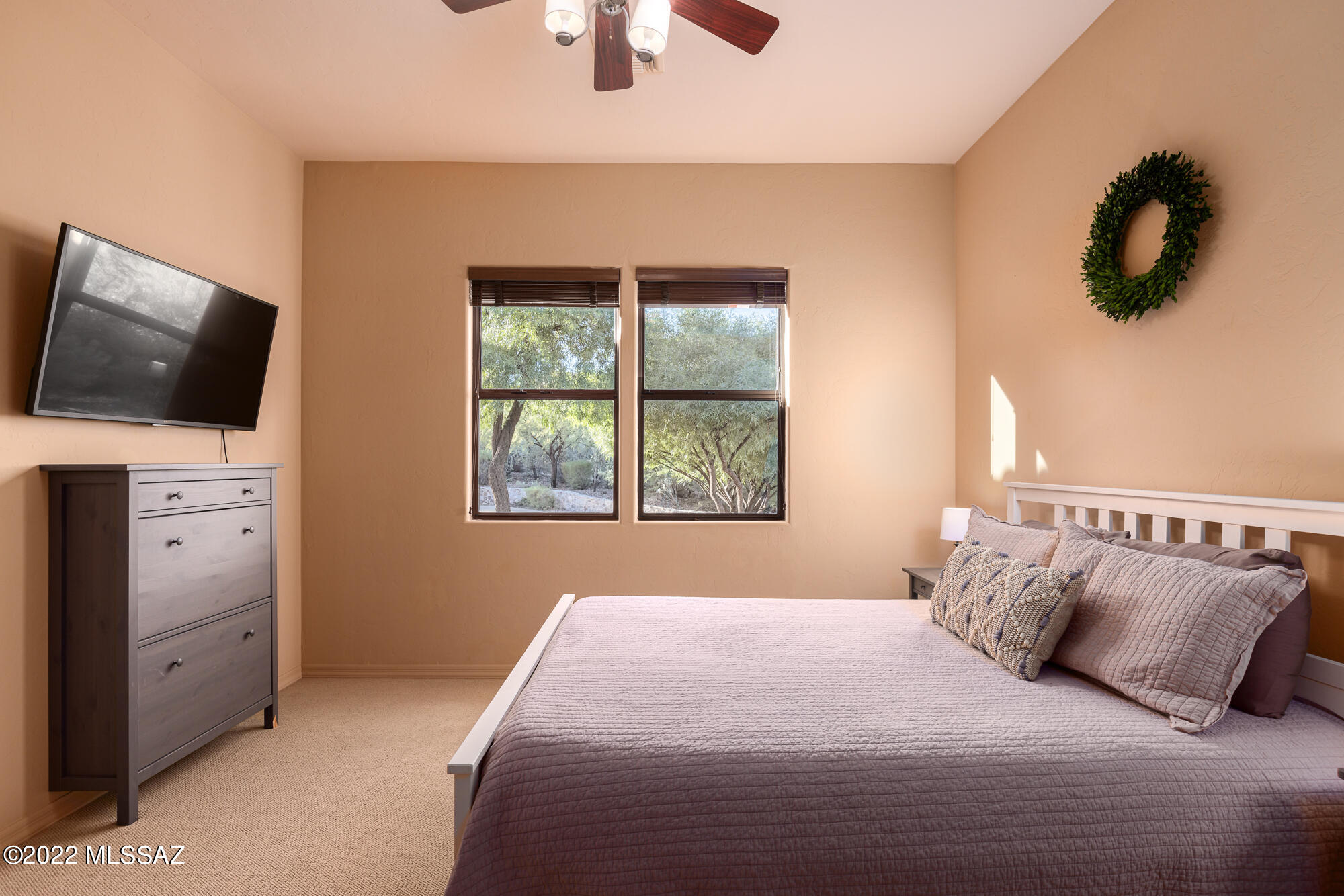 Honey Bee Ridge(The Estates At) - Residential