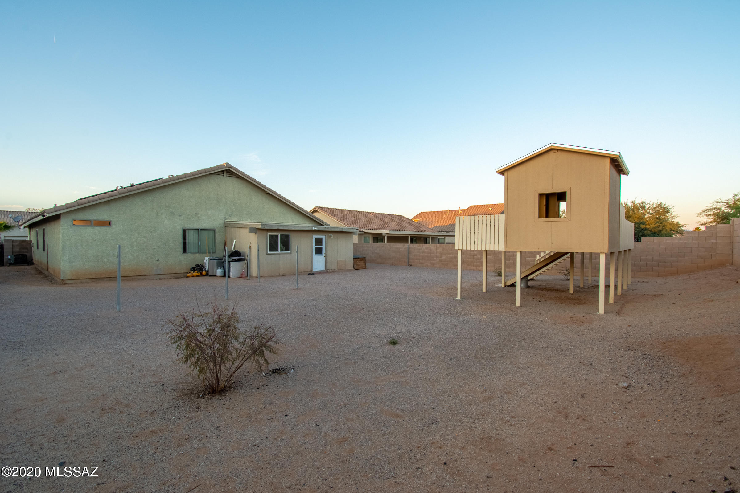 Star Valley Blk. 10 (1-228) - Residential