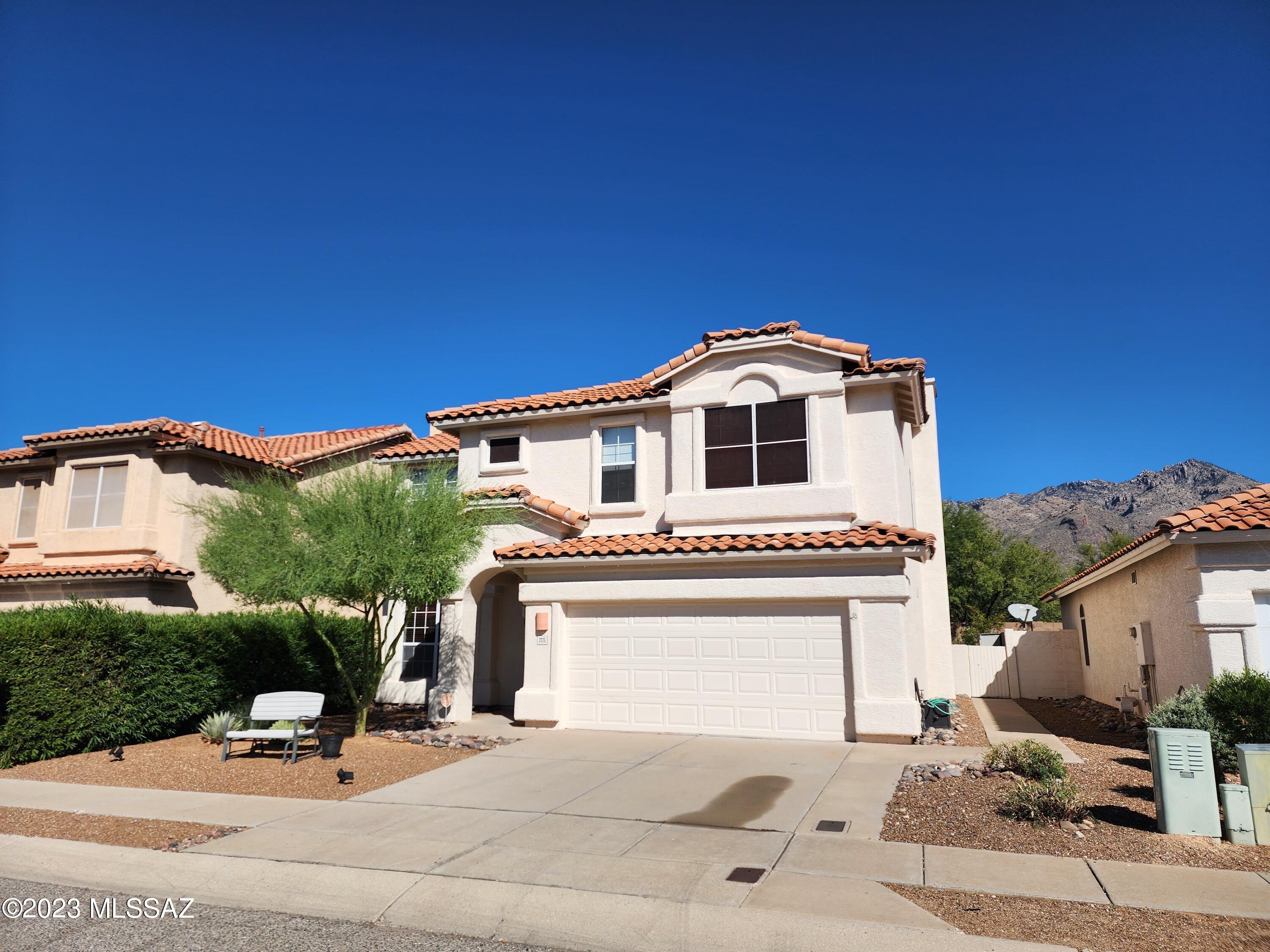 Encanto Canyon II (1-67) - Residential Lease