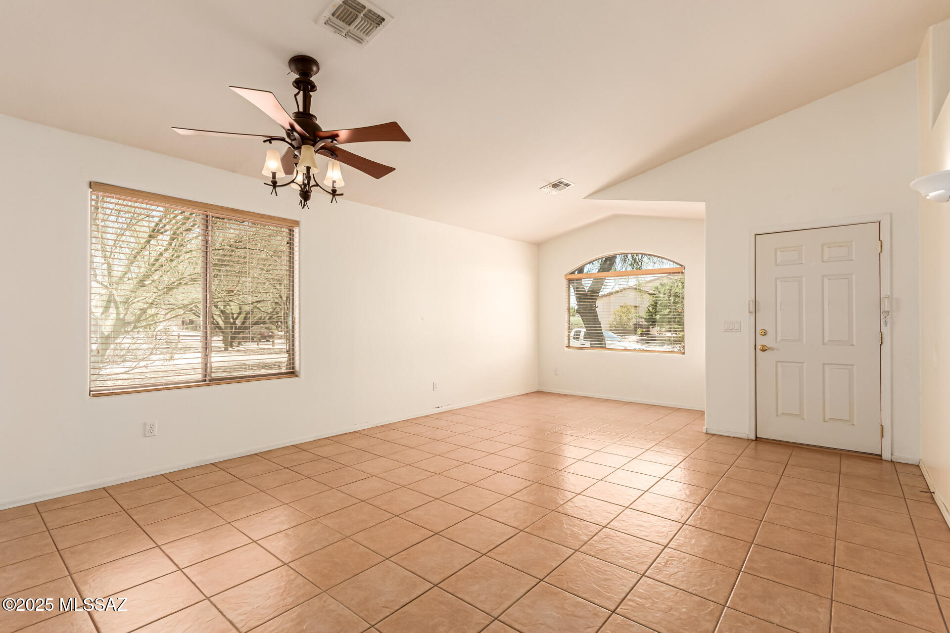 5852 W Mohave Bloom Drive