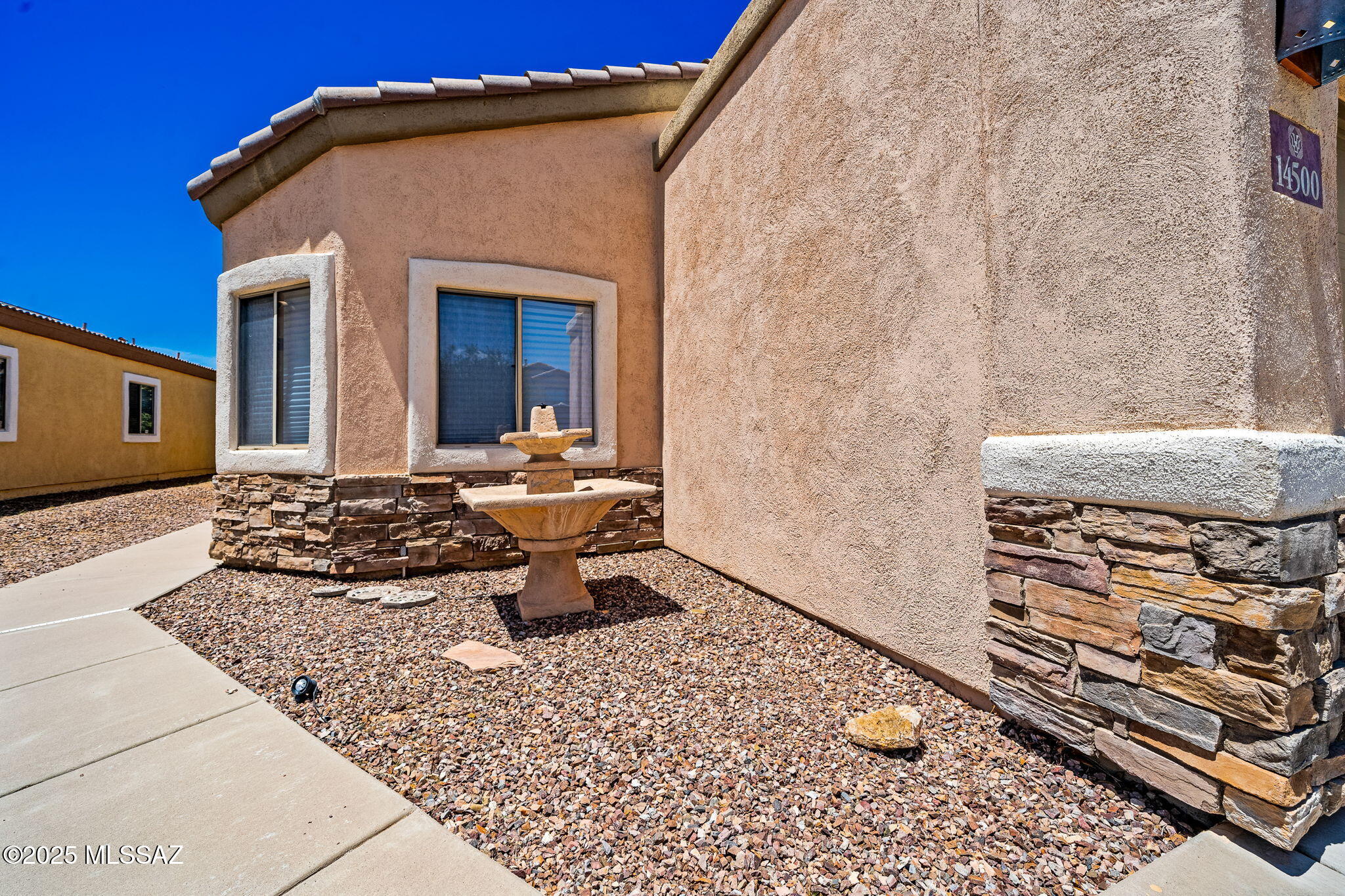 14500 S Camino Tierra Luna