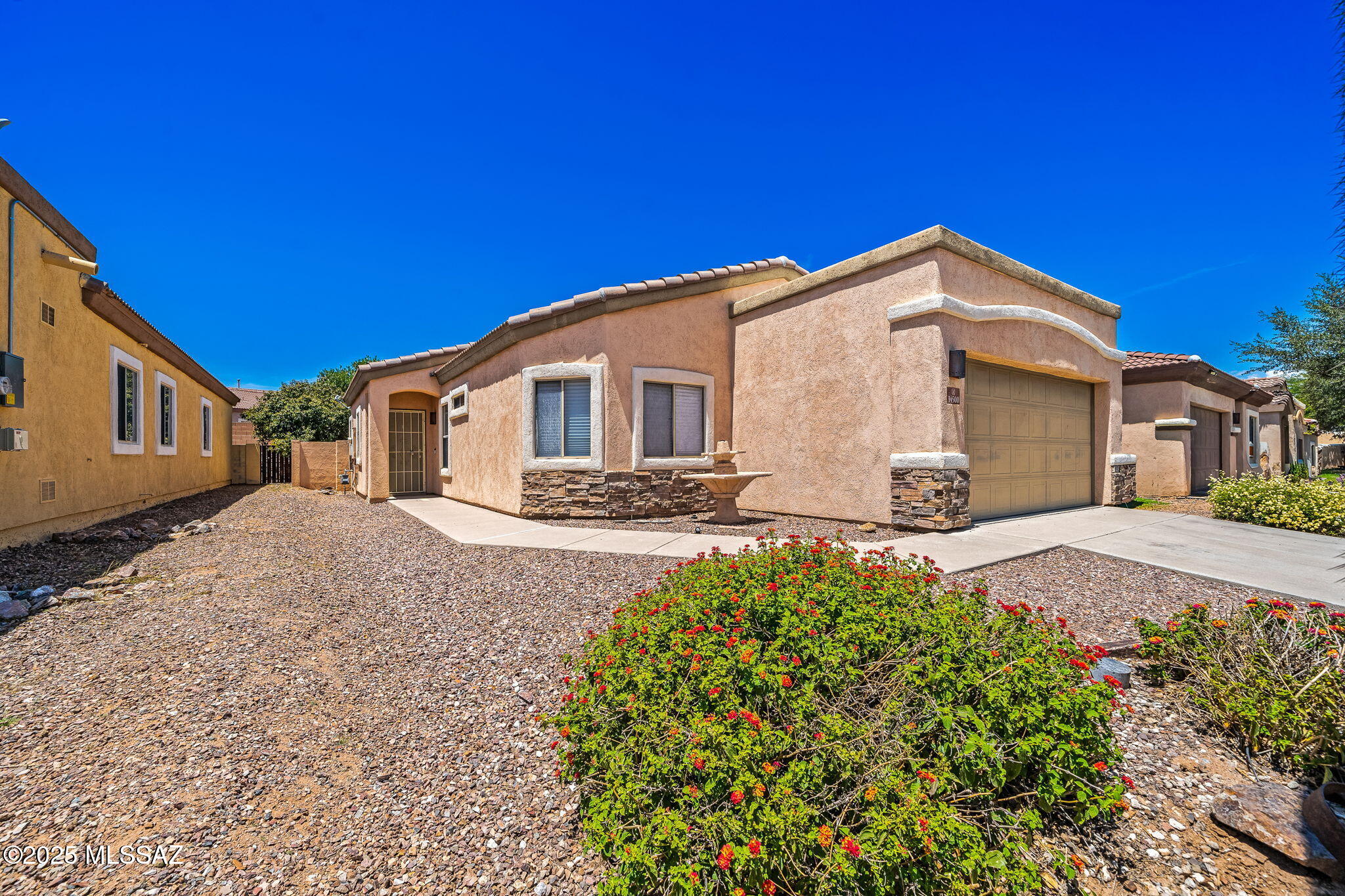 14500 S Camino Tierra Luna