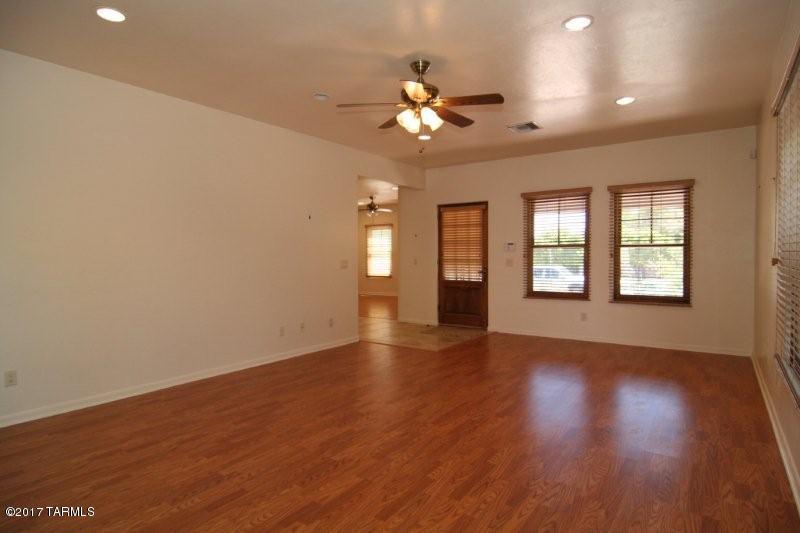 Alta Vista (1-98) - Residential Lease