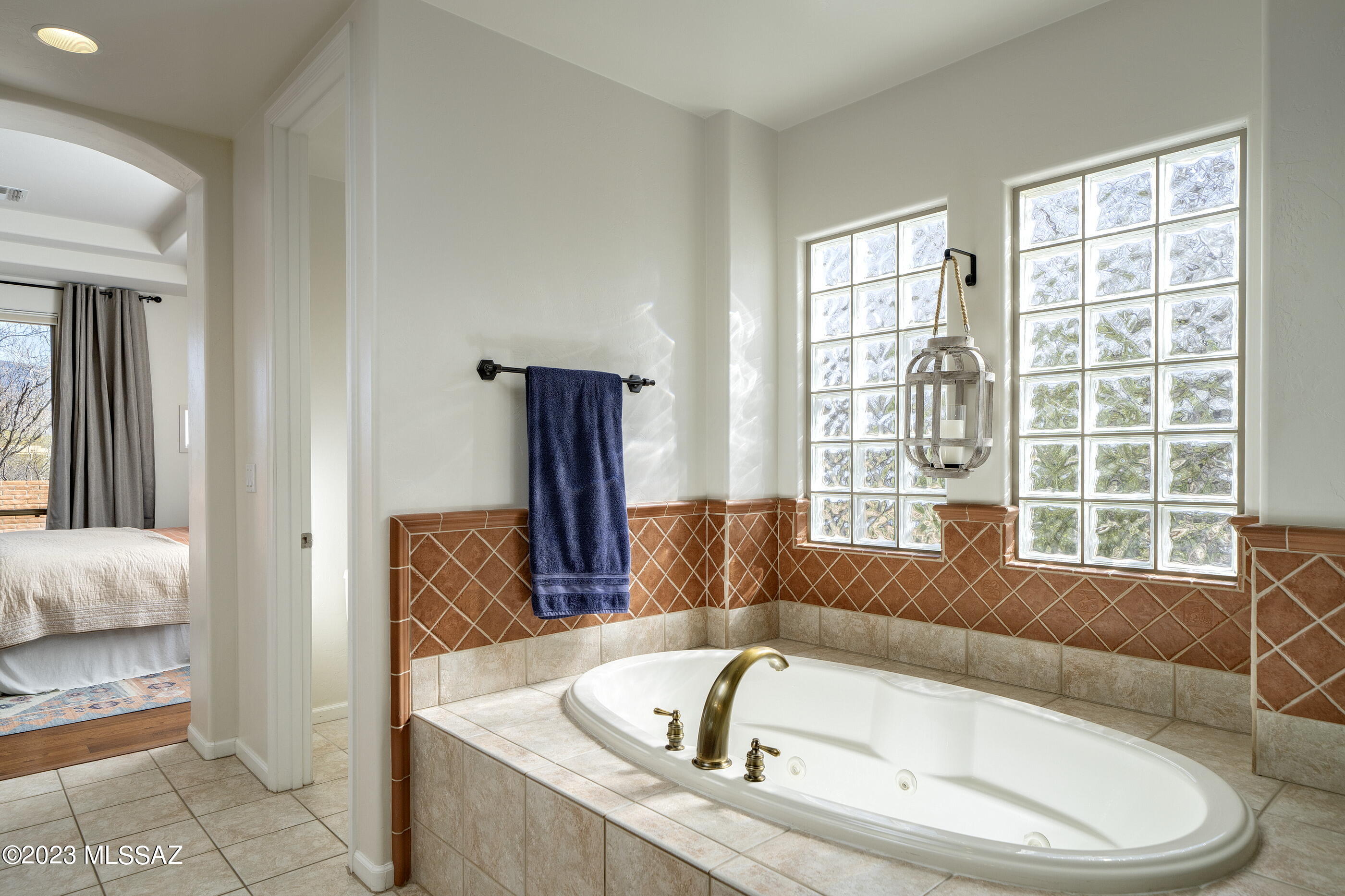 Coyote Creek (1-395) - Residential