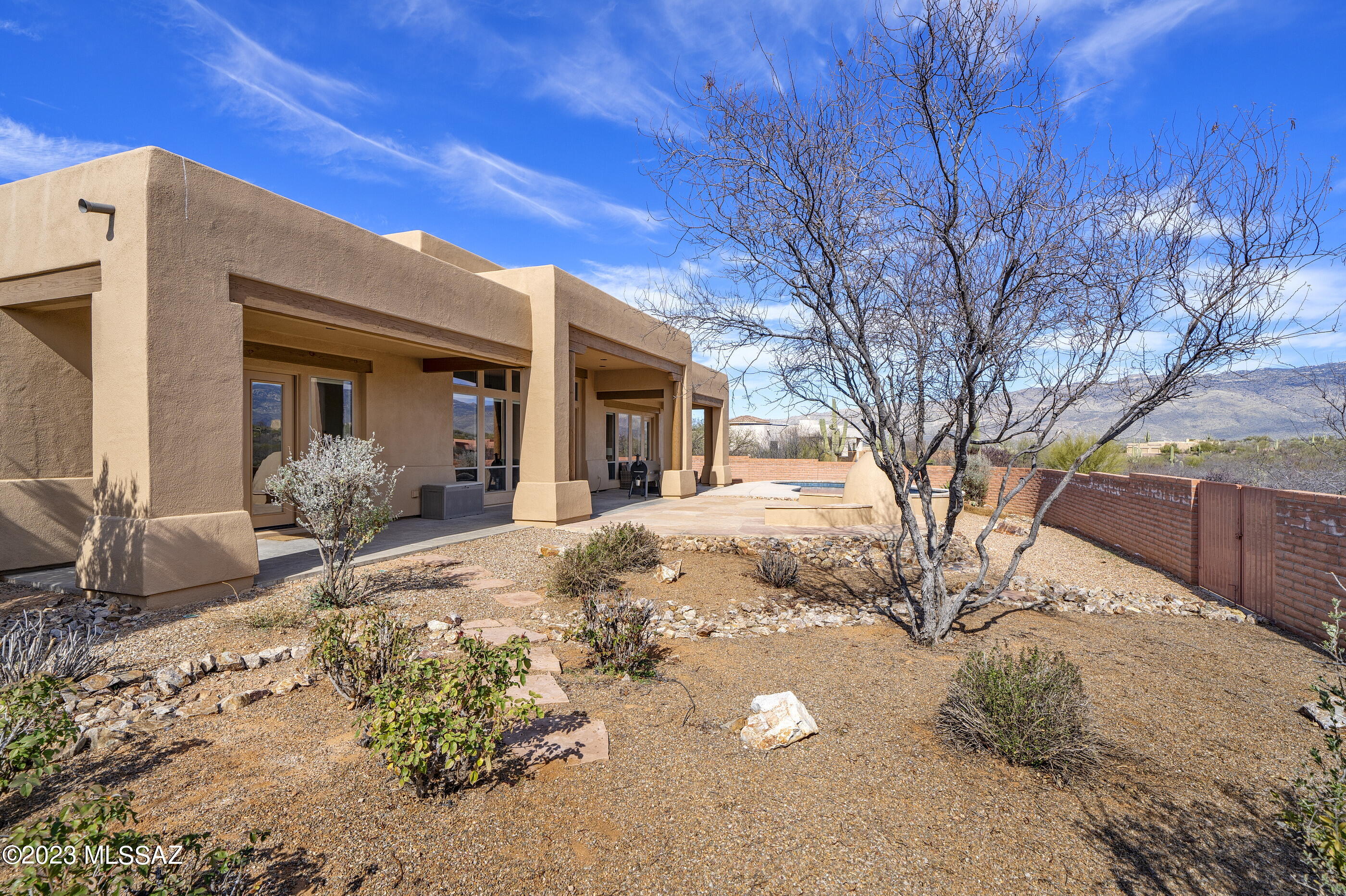 Coyote Creek (1-395) - Residential