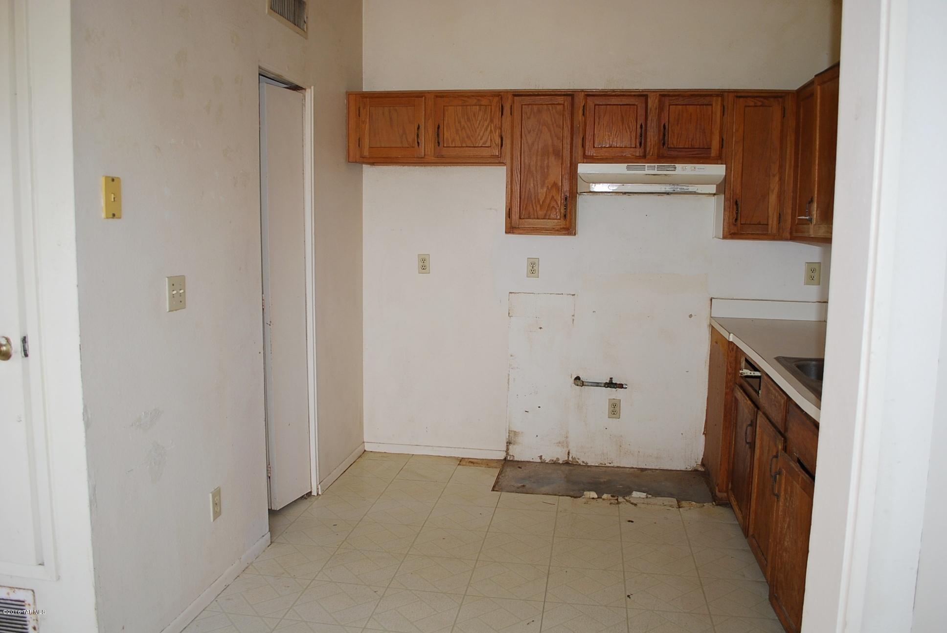 Kino Meadows (1-128) - Residential
