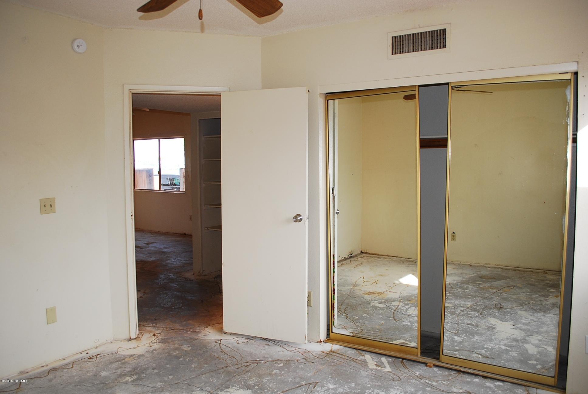 Kino Meadows (1-128) - Residential