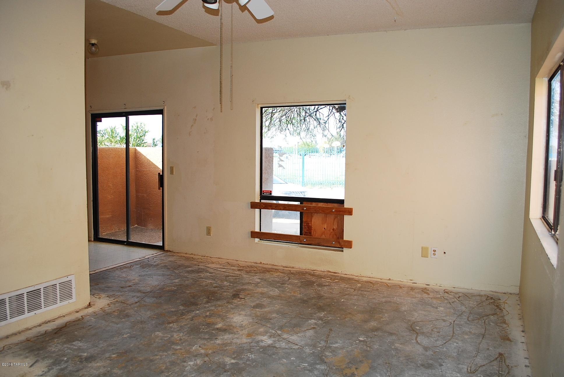 Kino Meadows (1-128) - Residential