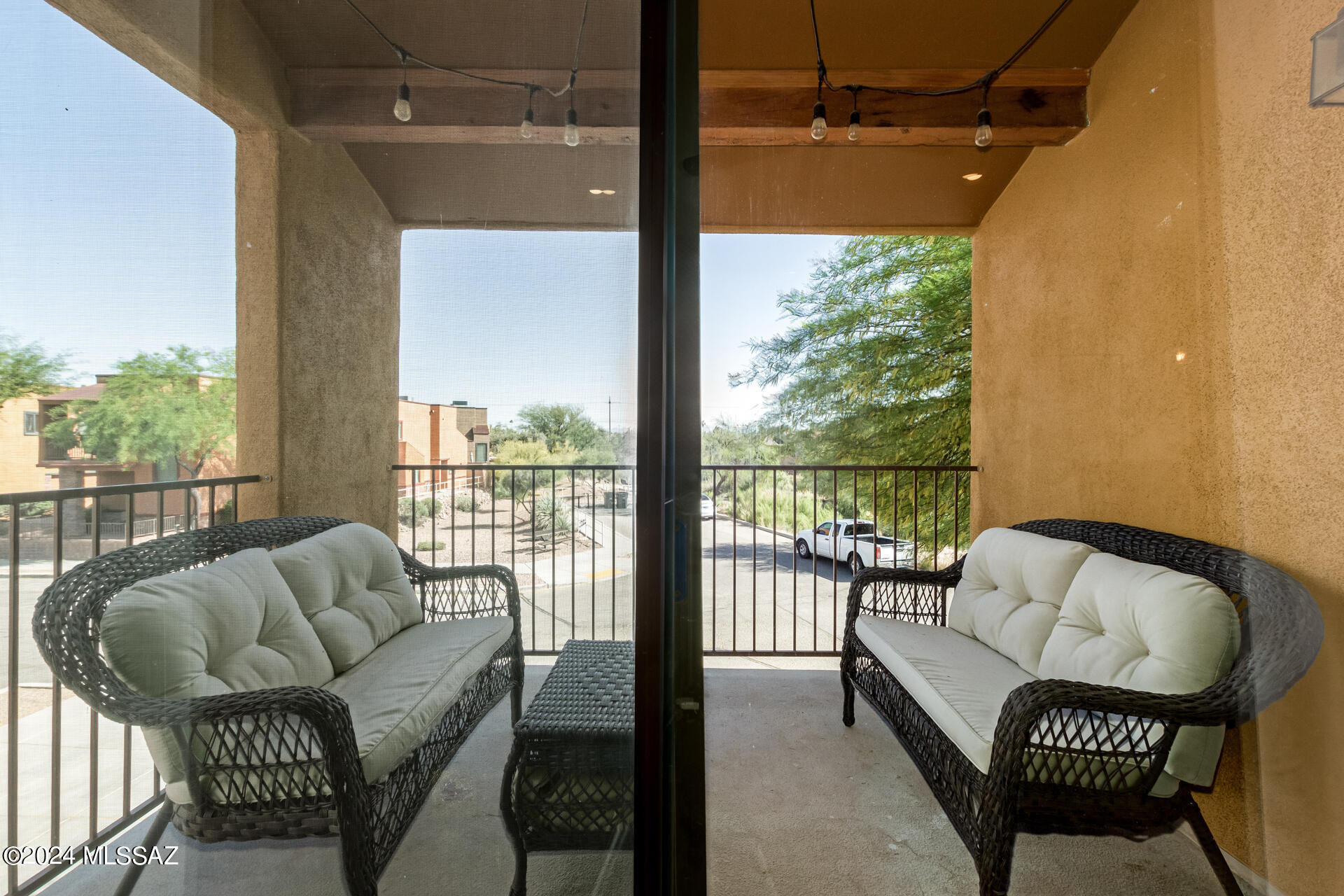Dos Tiburones Townhouses (1-34) - Residential