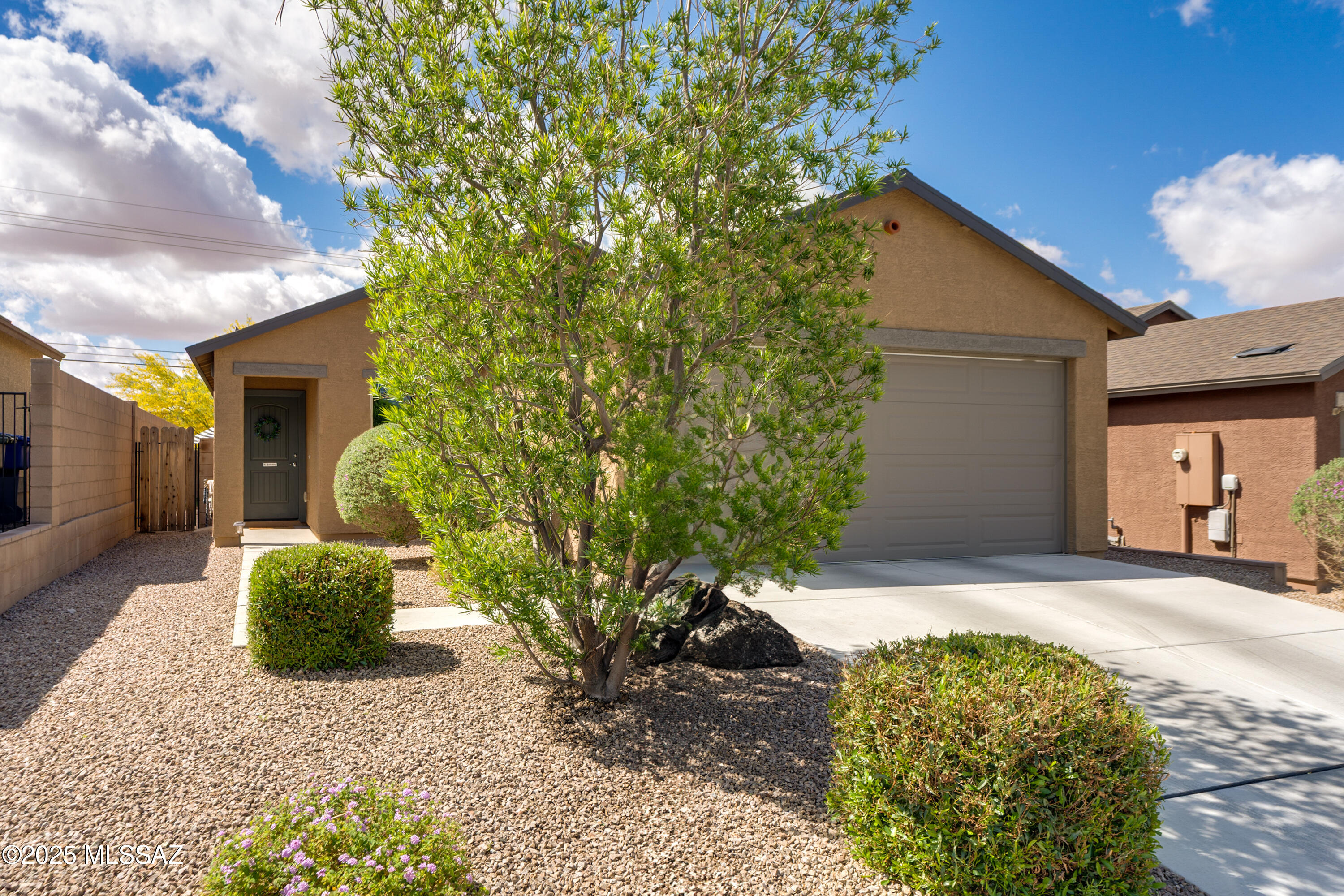 Arroyo Reserve - Residential