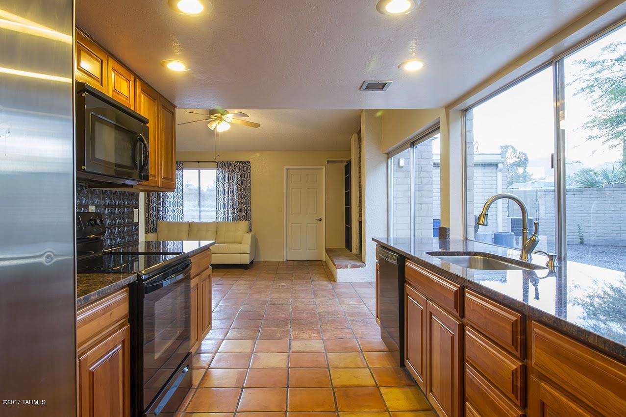 Sabino Vista East  (1-38) - Residential