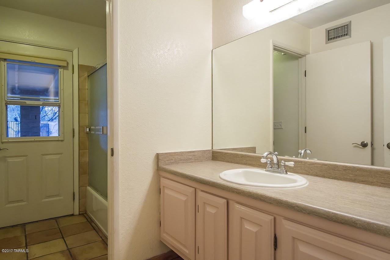 Sabino Vista East  (1-38) - Residential