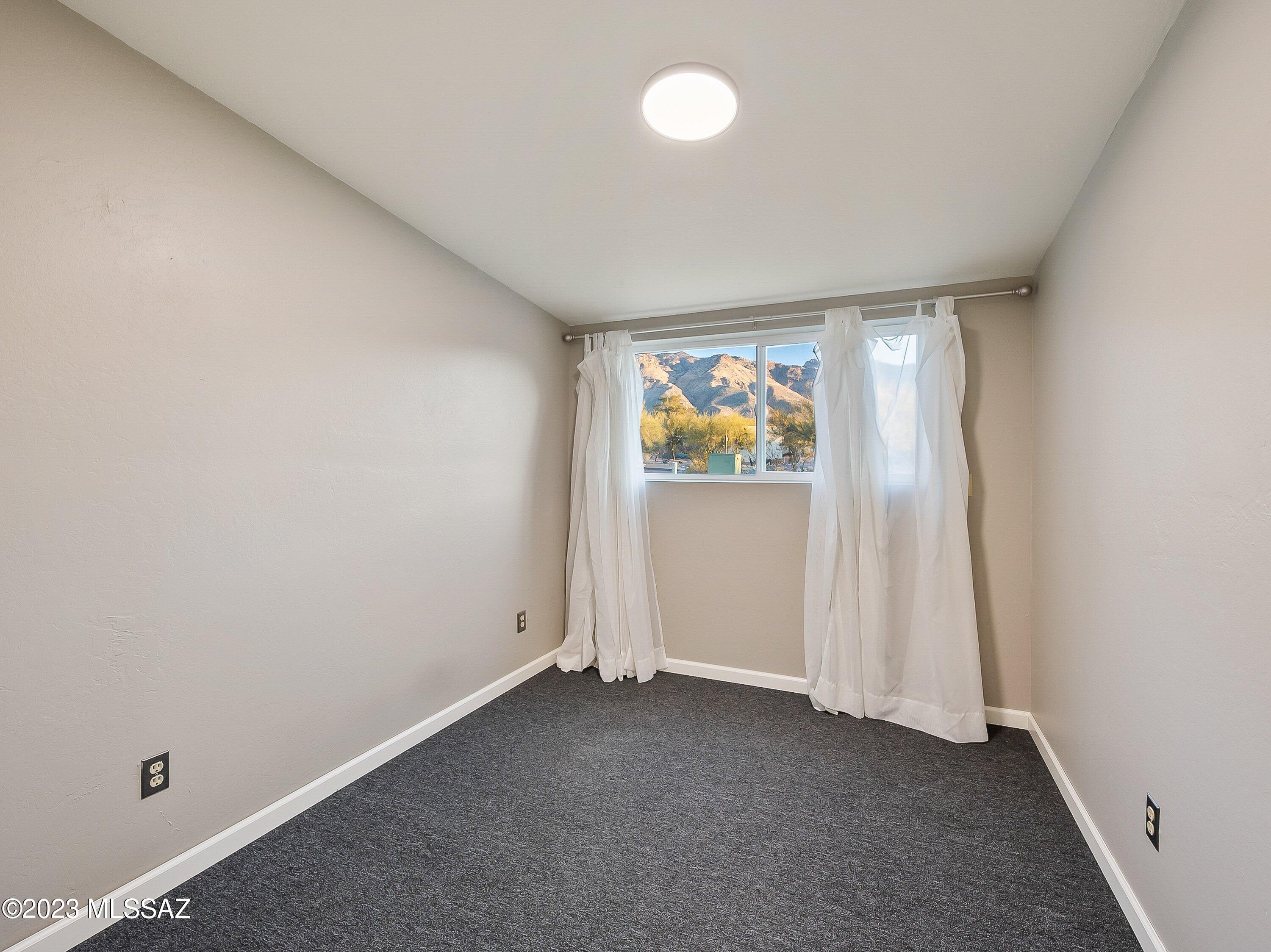 Skyline Bel Air Estates (299-333 & 347-357) - Residential