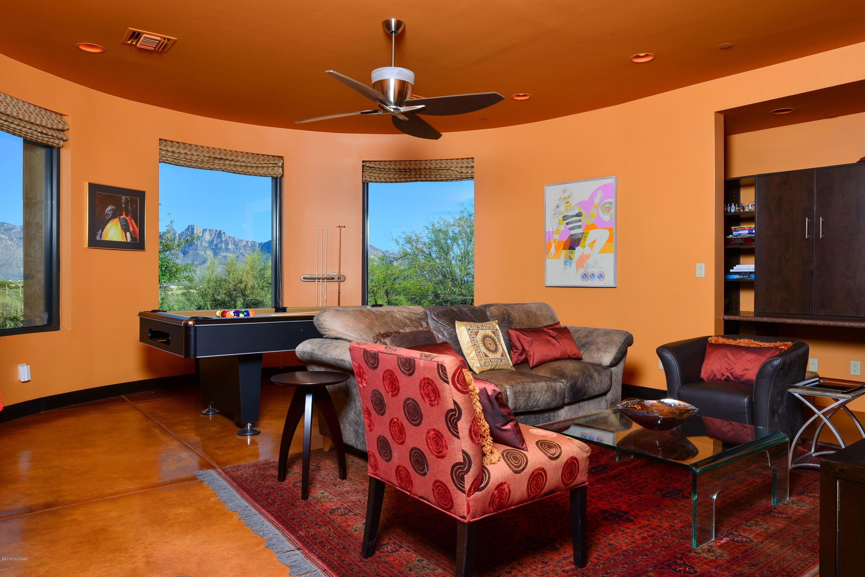 Honey Bee Ridge(The Estates At) - Residential