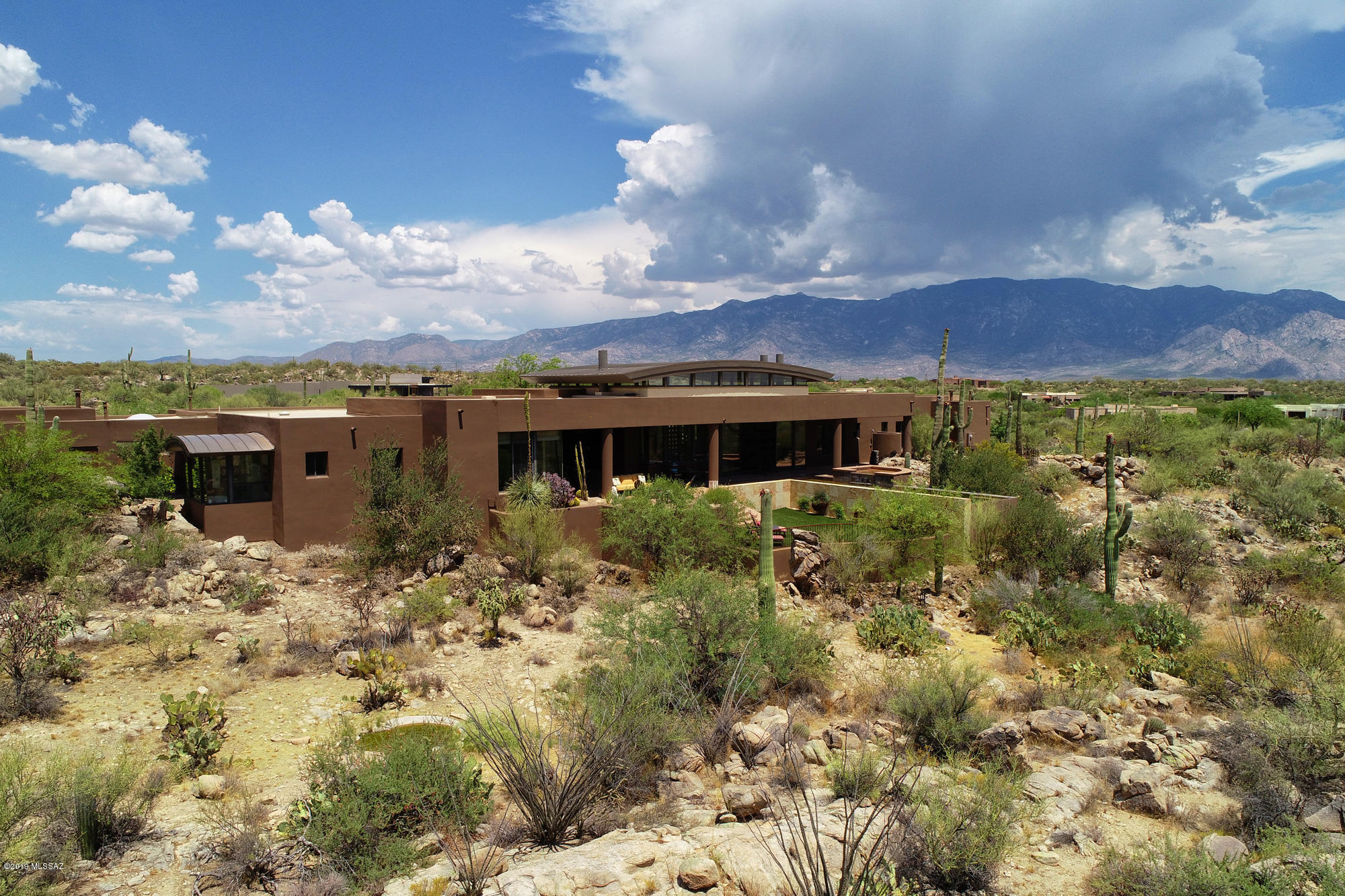 Honey Bee Ridge(The Estates At) - Residential