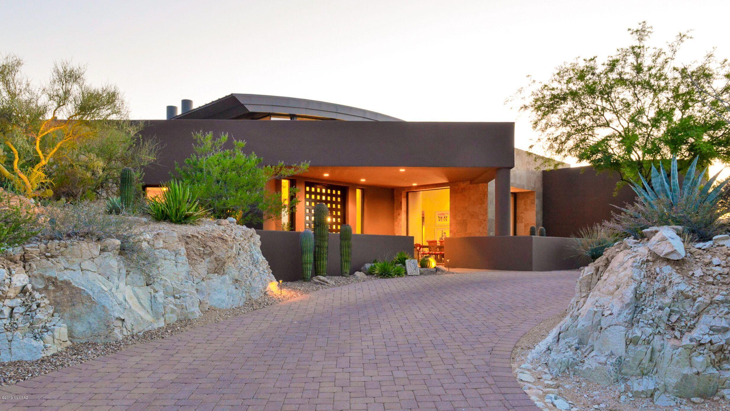 Honey Bee Ridge(The Estates At) - Residential