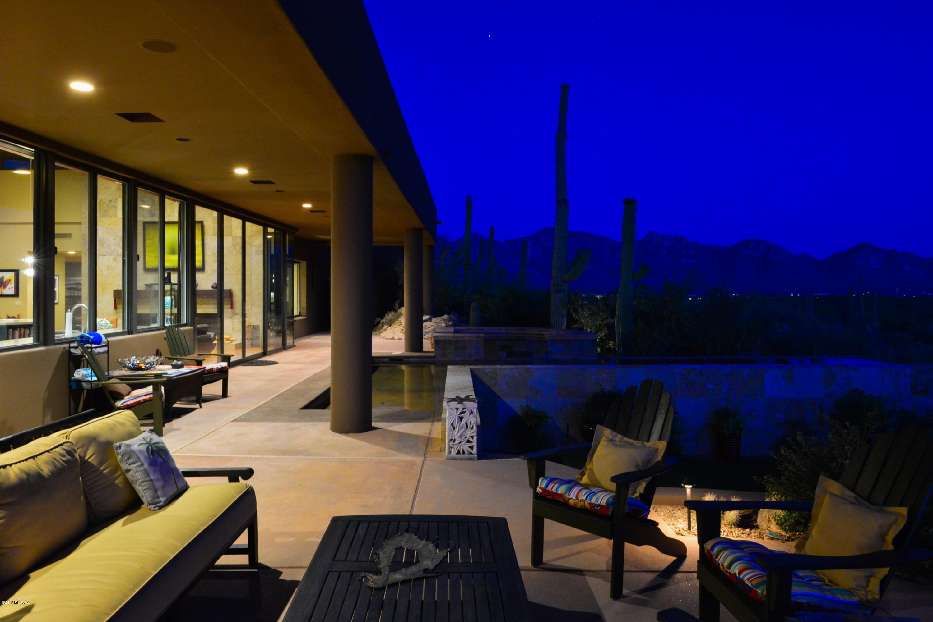Honey Bee Ridge(The Estates At) - Residential