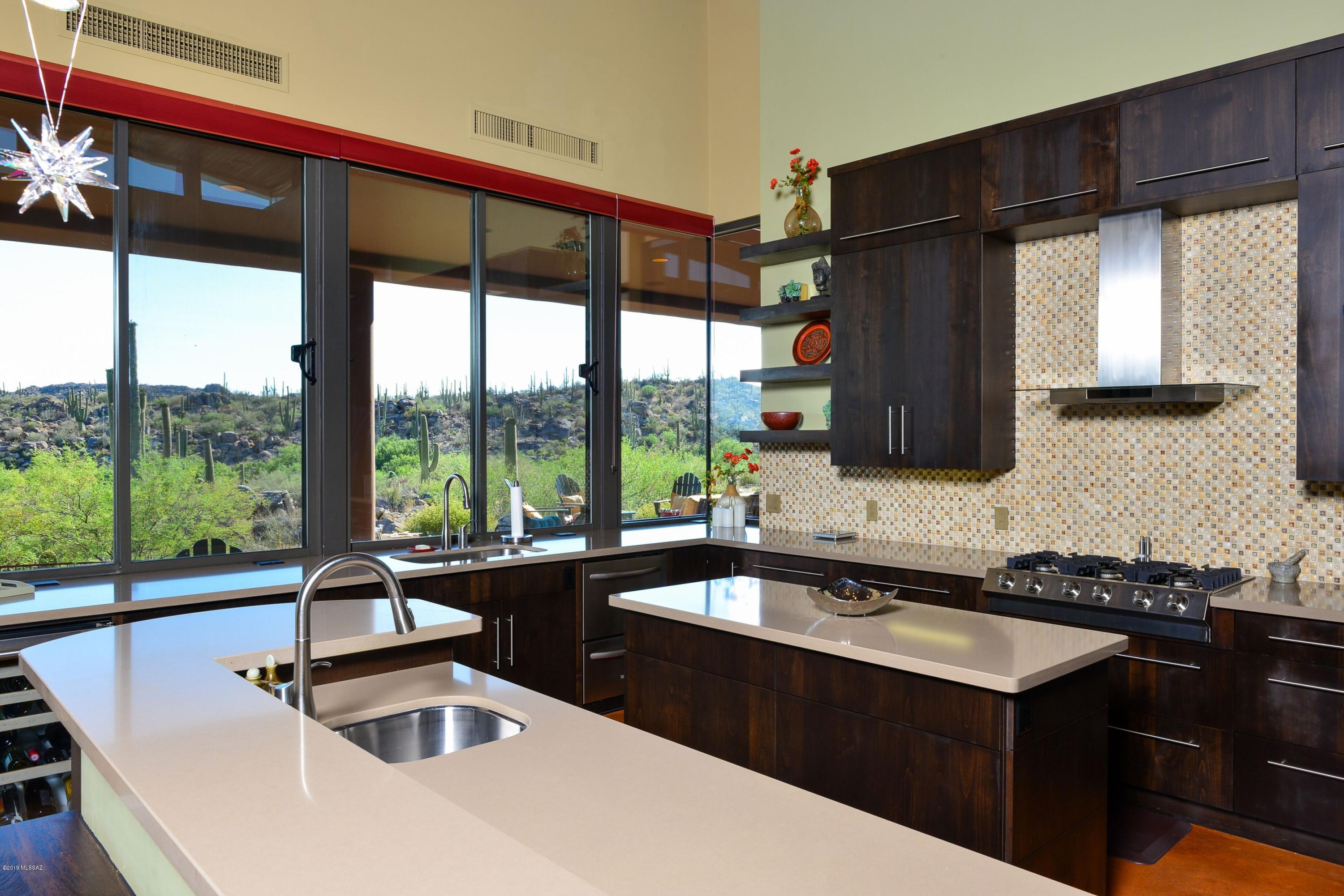 Honey Bee Ridge(The Estates At) - Residential