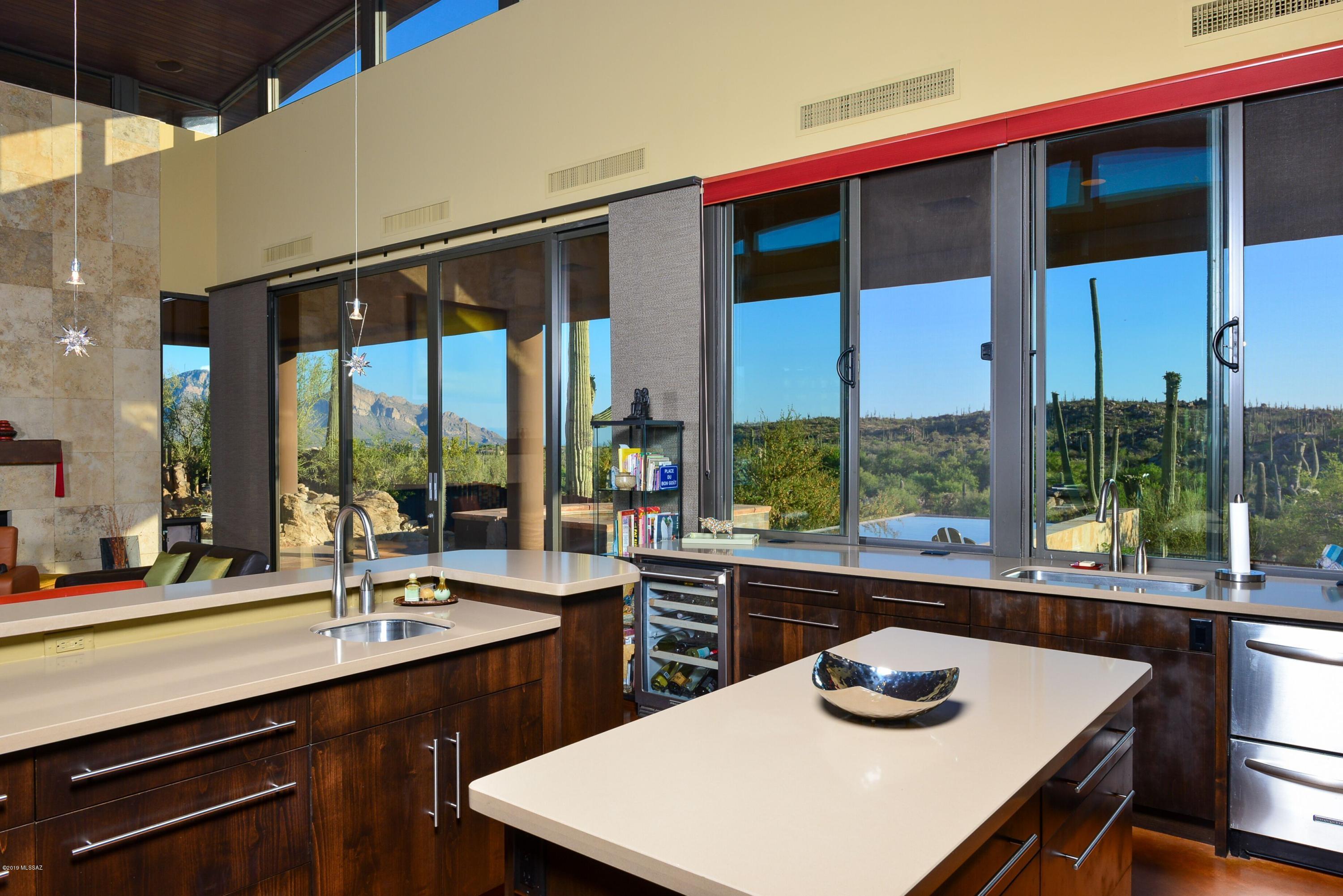 Honey Bee Ridge(The Estates At) - Residential