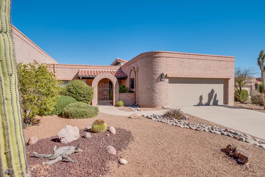 What a great location! Sit on the back patio in total privacy and see for miles and miles! This popular Senita floor plan is just the right size with 1700 square feet; 2 bedrooms, 2 baths and Den. The vaulted ceilings along with high clerestory windows make the home feel very spacious and light and bright. Traffic in all the right places and new carpet was just installed in the bedrooms and living room. Great location near the Canoa Hills Recreation Center too!