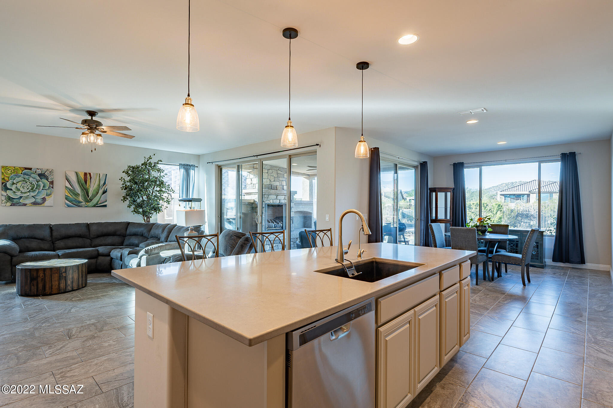 Del Webb At Dove Mountain SQ20131930189 - Residential