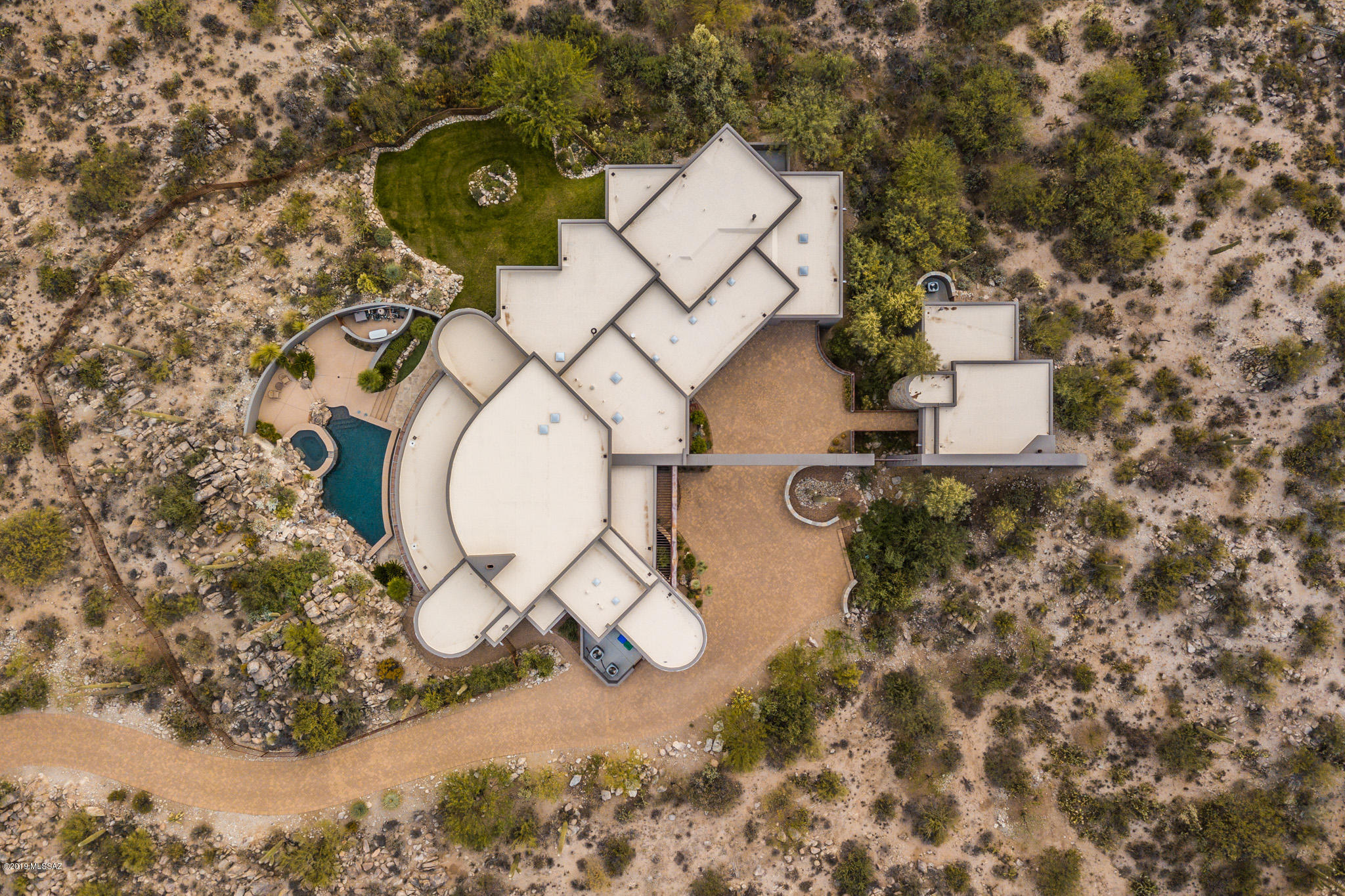 Honey Bee Ridge(The Estates At) - Residential