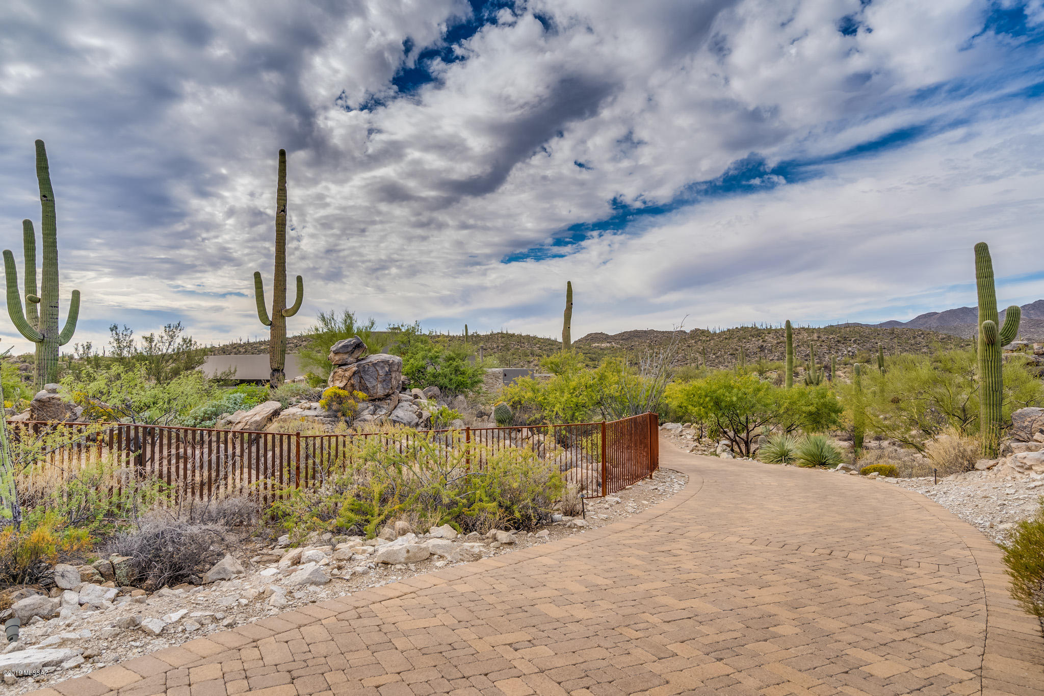 Honey Bee Ridge(The Estates At) - Residential