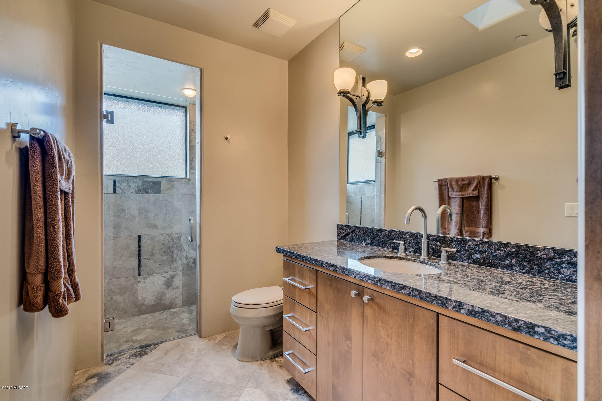 Honey Bee Ridge(The Estates At) - Residential