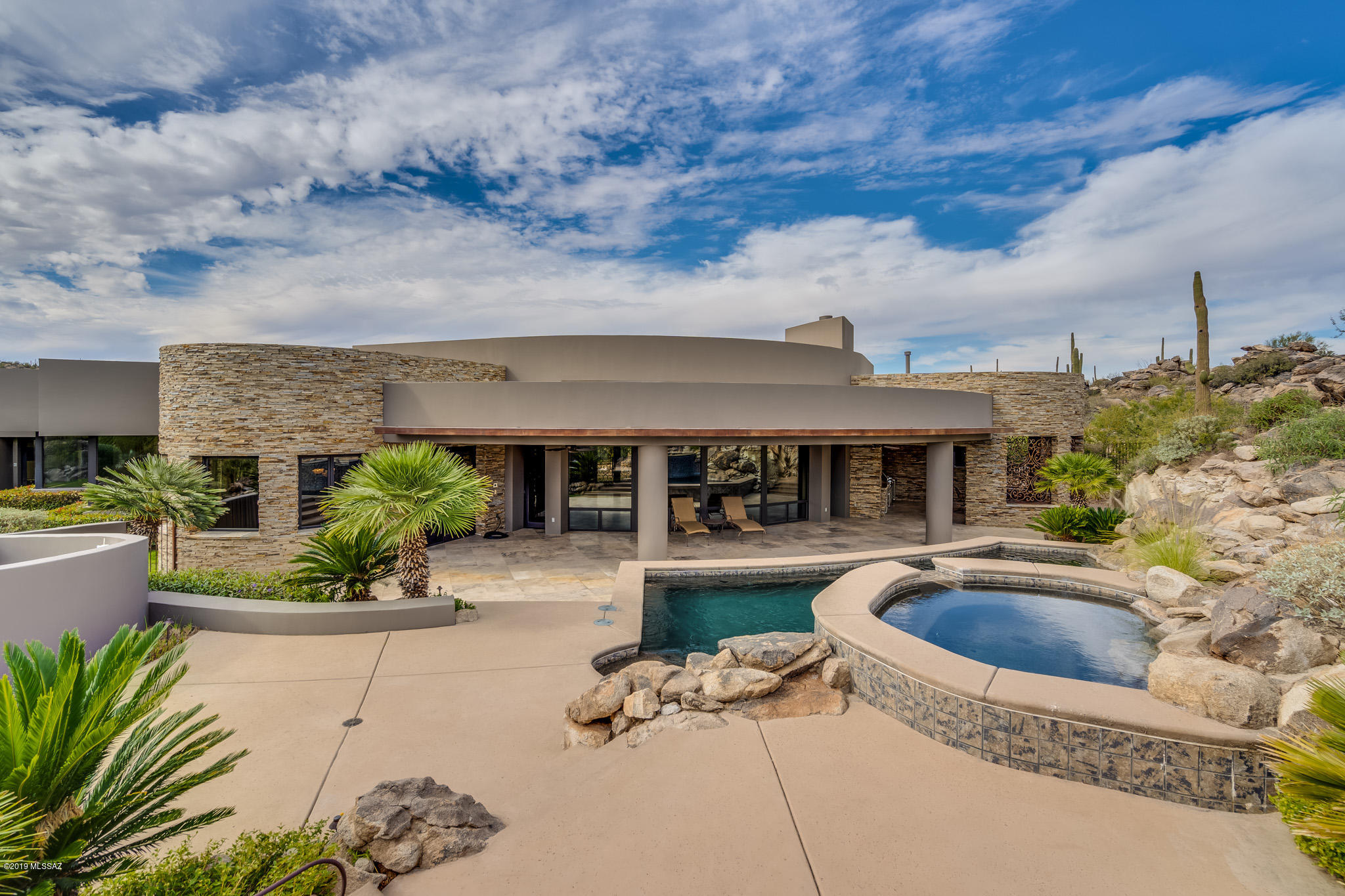 Honey Bee Ridge(The Estates At) - Residential