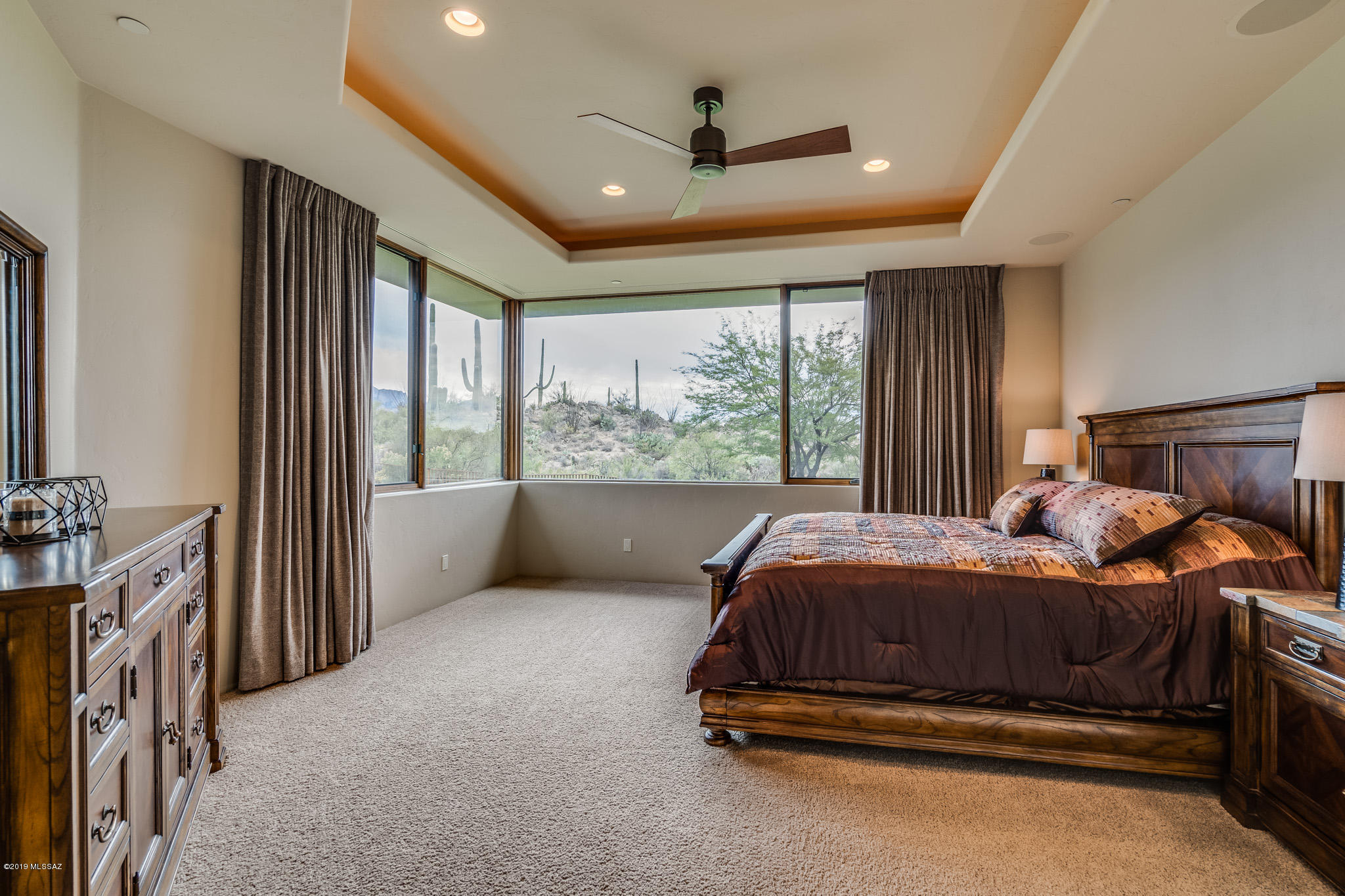 Honey Bee Ridge(The Estates At) - Residential