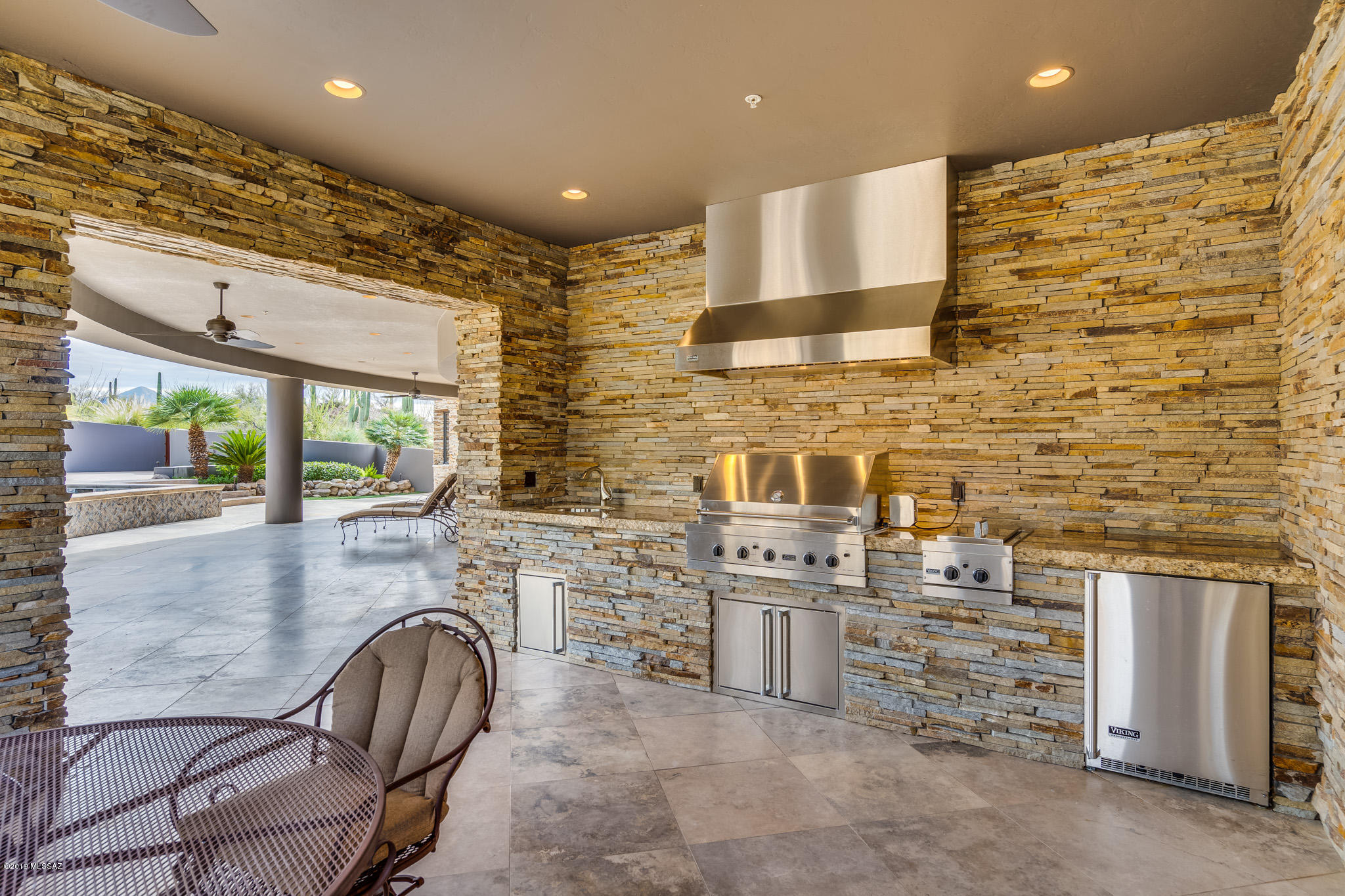 Honey Bee Ridge(The Estates At) - Residential