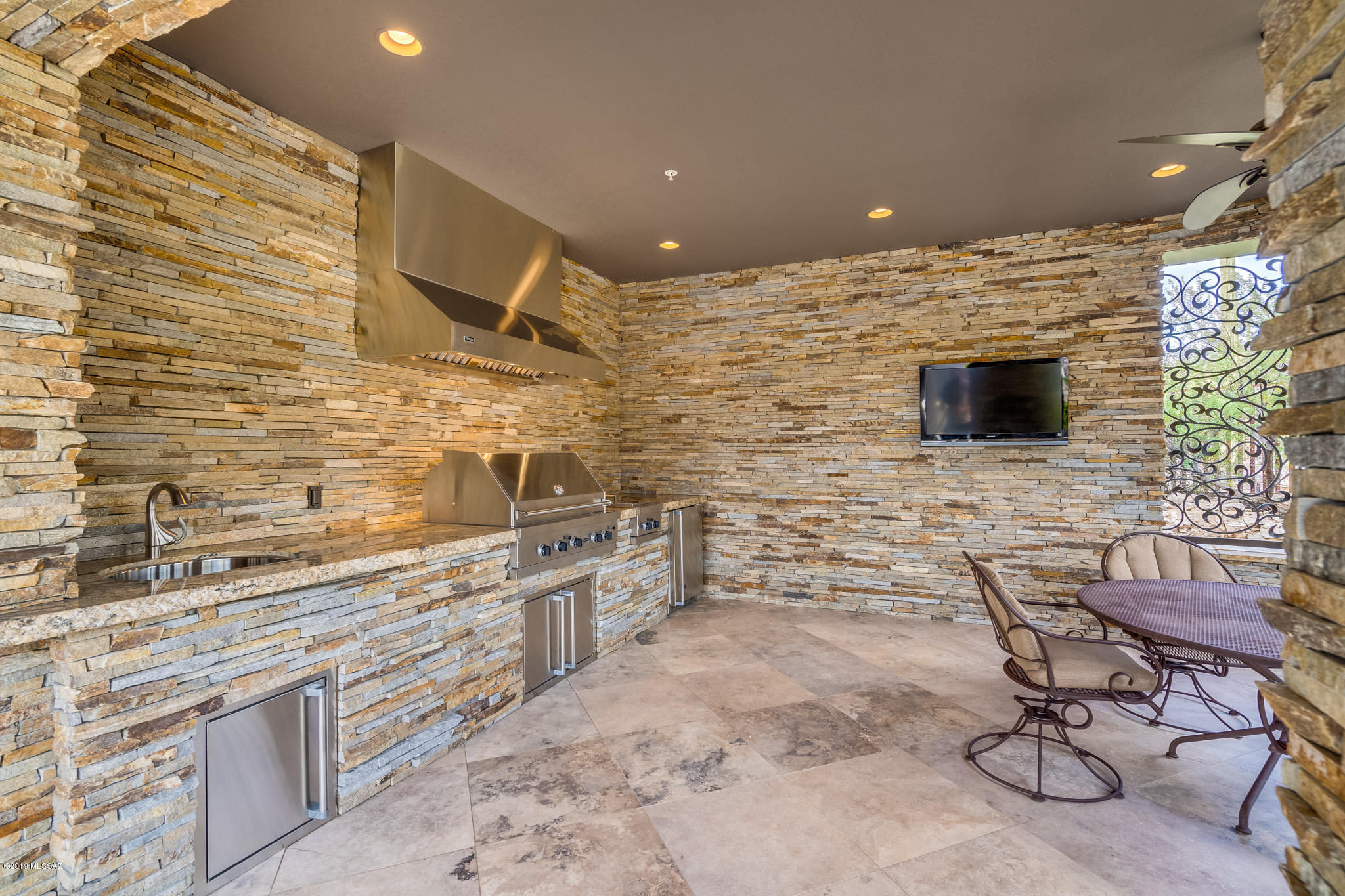 Honey Bee Ridge(The Estates At) - Residential