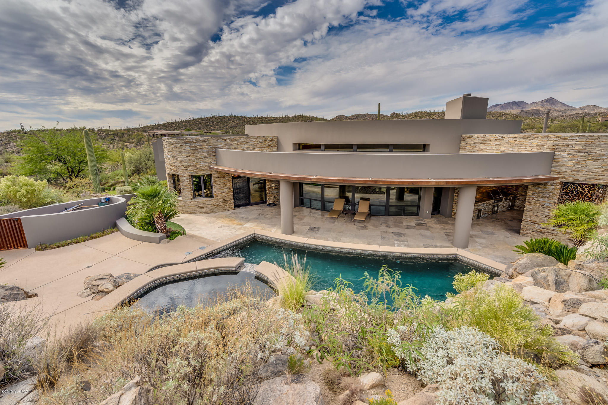 Honey Bee Ridge(The Estates At) - Residential