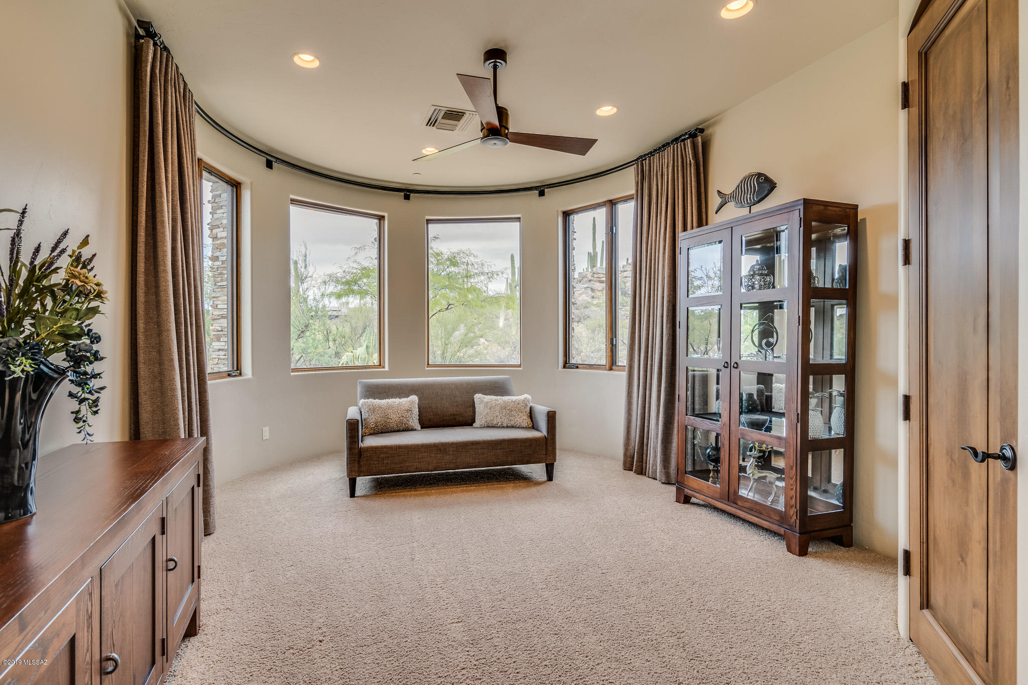 Honey Bee Ridge(The Estates At) - Residential